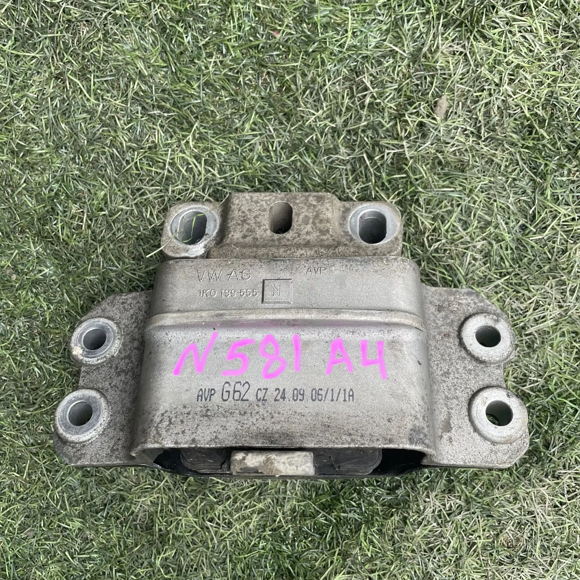 https://ycs.partsauto.market/partsauto-images/thmbs/userImages/772e461030aea93f4dbb6447c0f924d3/part/f8ffc40b-f72c-423d-ba75-4d68a3cf8348_1779189054905.jpg