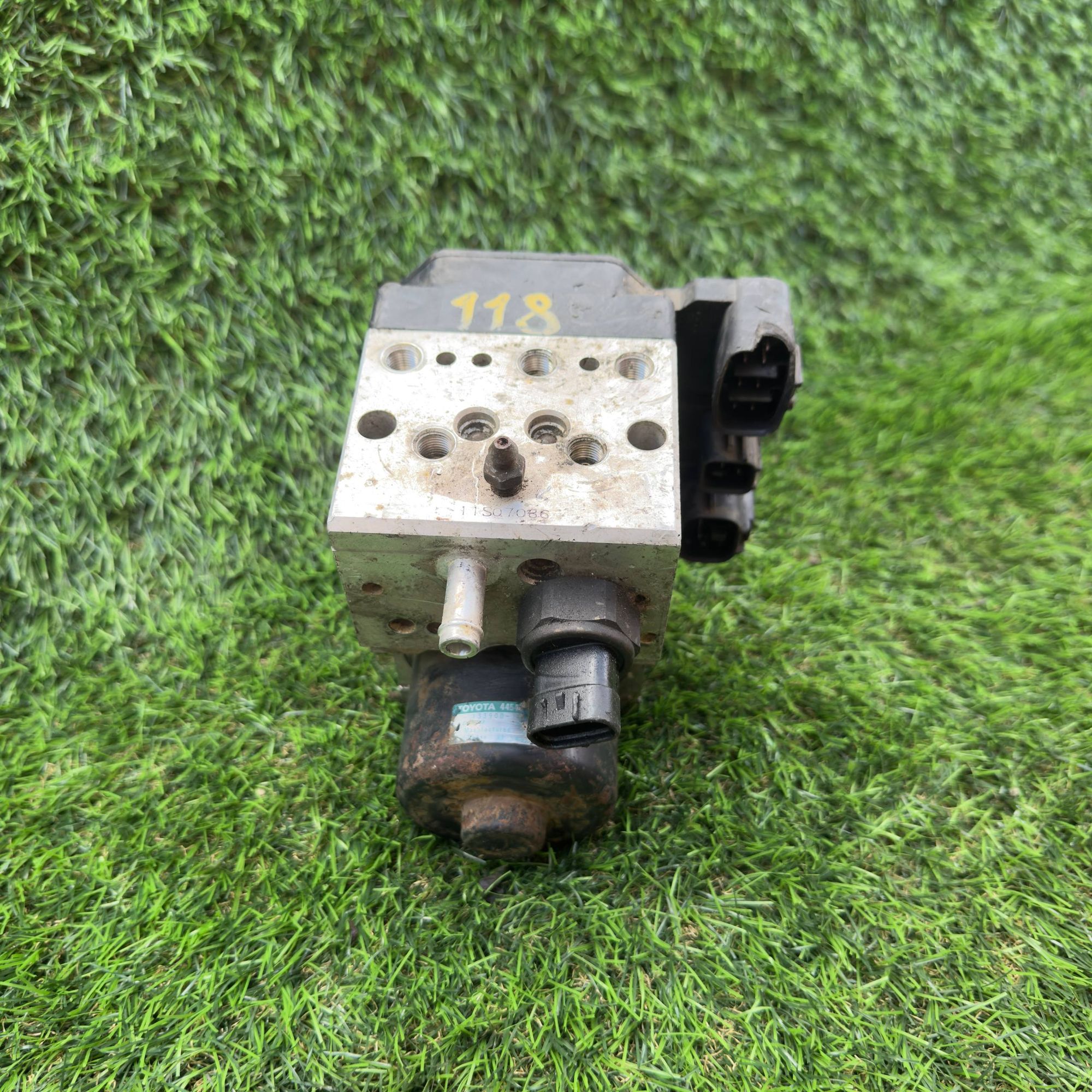 118 Блок ABS TOYOTA ST215, 3500 рублей, Невинномысск