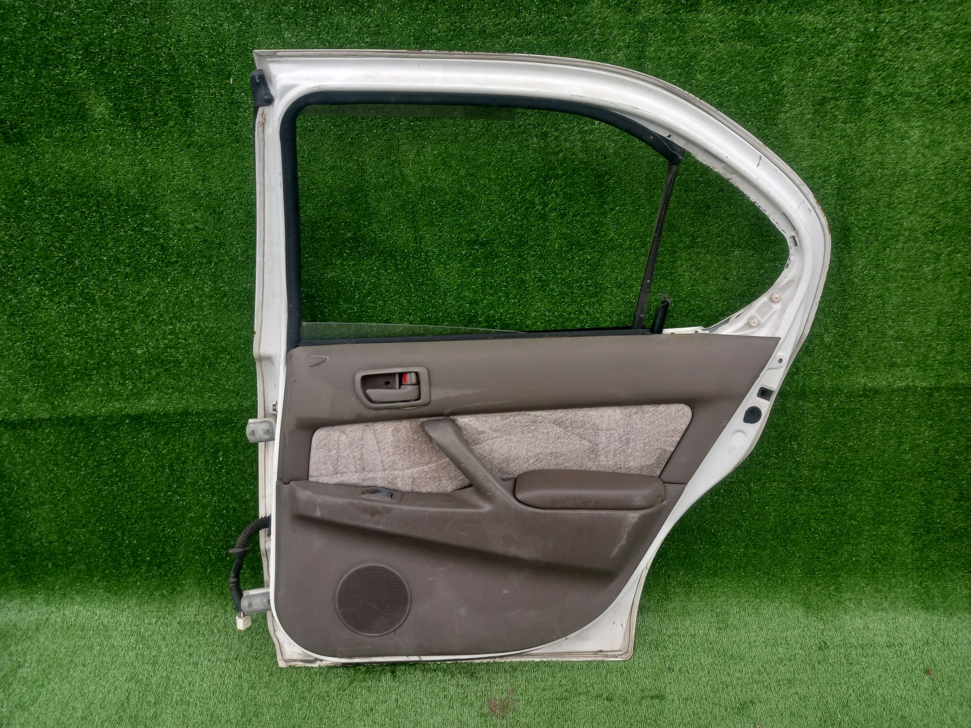 1414 дверь на TOYOTA CAMRY SV40, 9500 рублей, Невинномысск