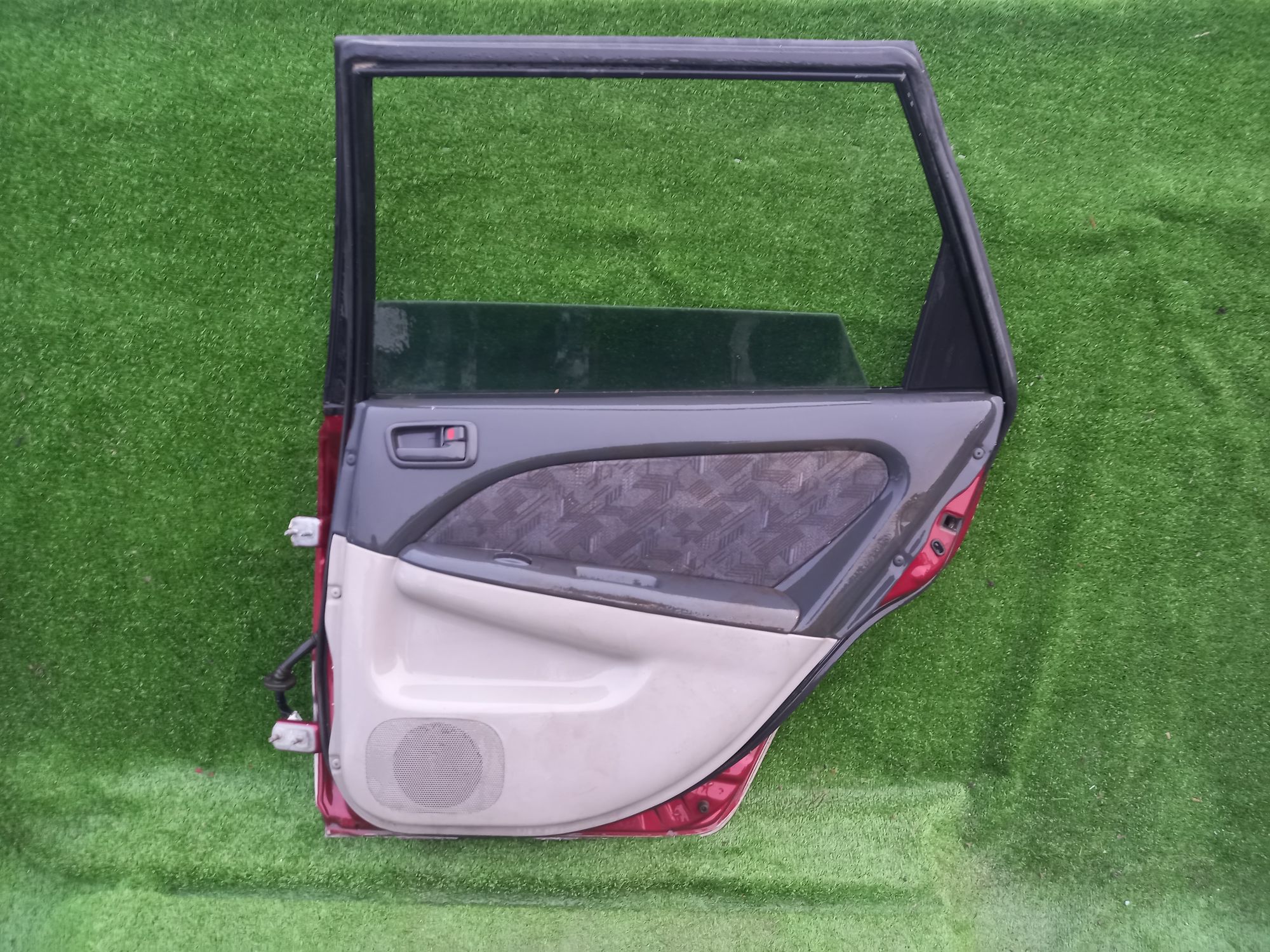 1097 дверь задняя правая на TOYOTA CALDINA AT211, 18500 рублей, Невинномысск