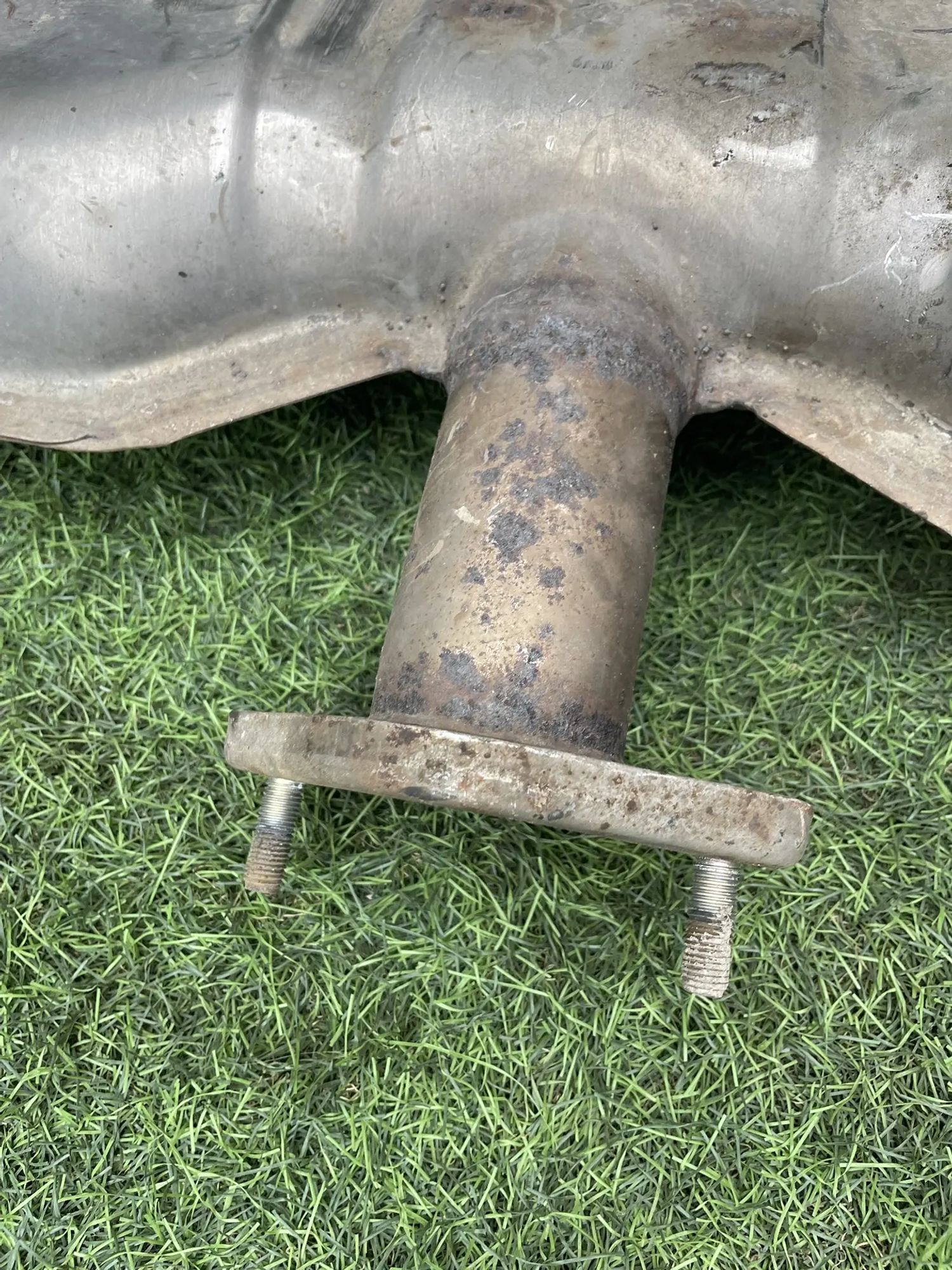 https://ycs.partsauto.market/partsauto-images/thmbs/userImages/772e461030aea93f4dbb6447c0f924d3/part/f9b2e214-a5aa-4a7e-bd4f-f92b2fe275d1_1775464582155.jpg