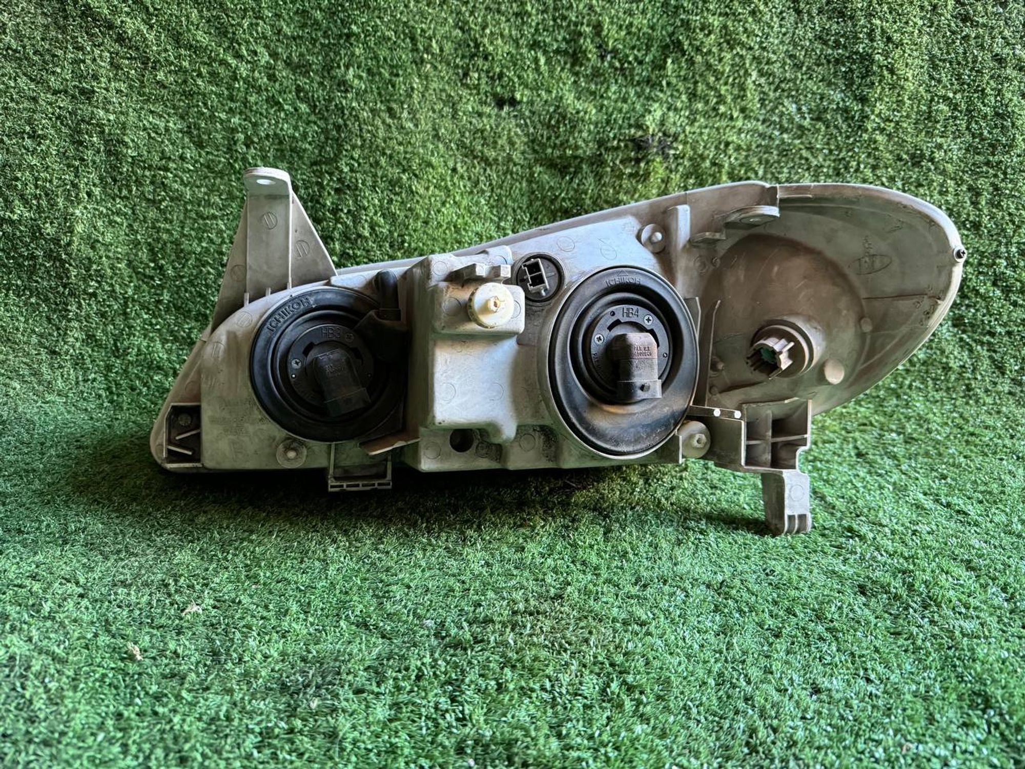 565 фара на NISSAN CEFIRO A33, 5500 рублей, Невинномысск