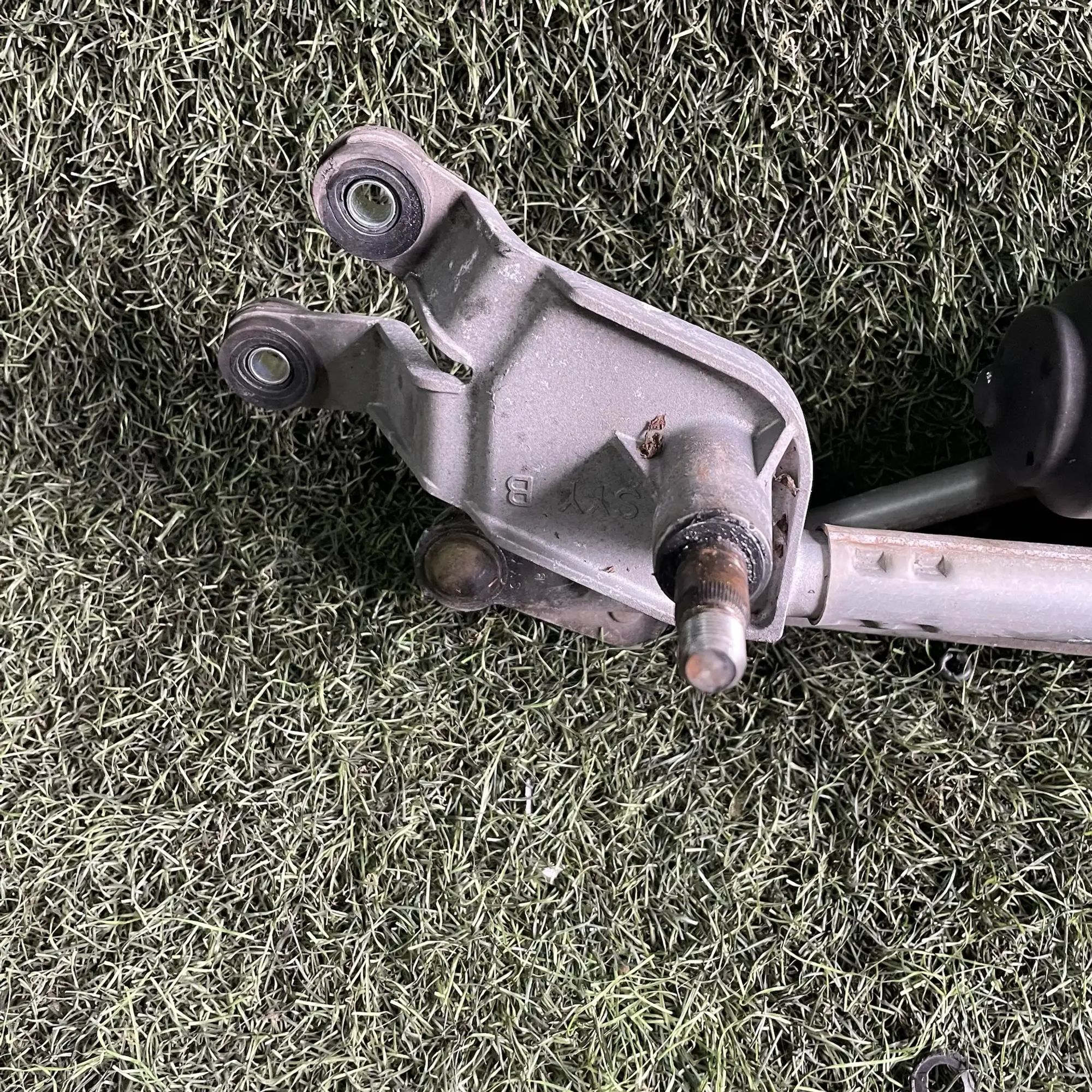 https://ycs.partsauto.market/partsauto-images/thmbs/userImages/772e461030aea93f4dbb6447c0f924d3/part/faa6462e-819d-4243-8e96-0369ae7393b5_1778830106487.jpg