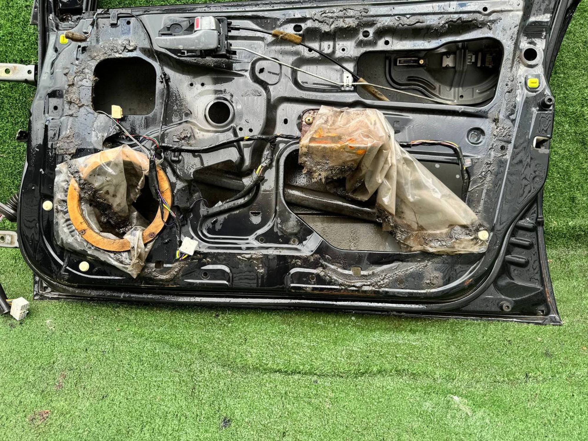 2053 дверь на MITSUBISHI LANCER CS2A, 10500 рублей, Невинномысск