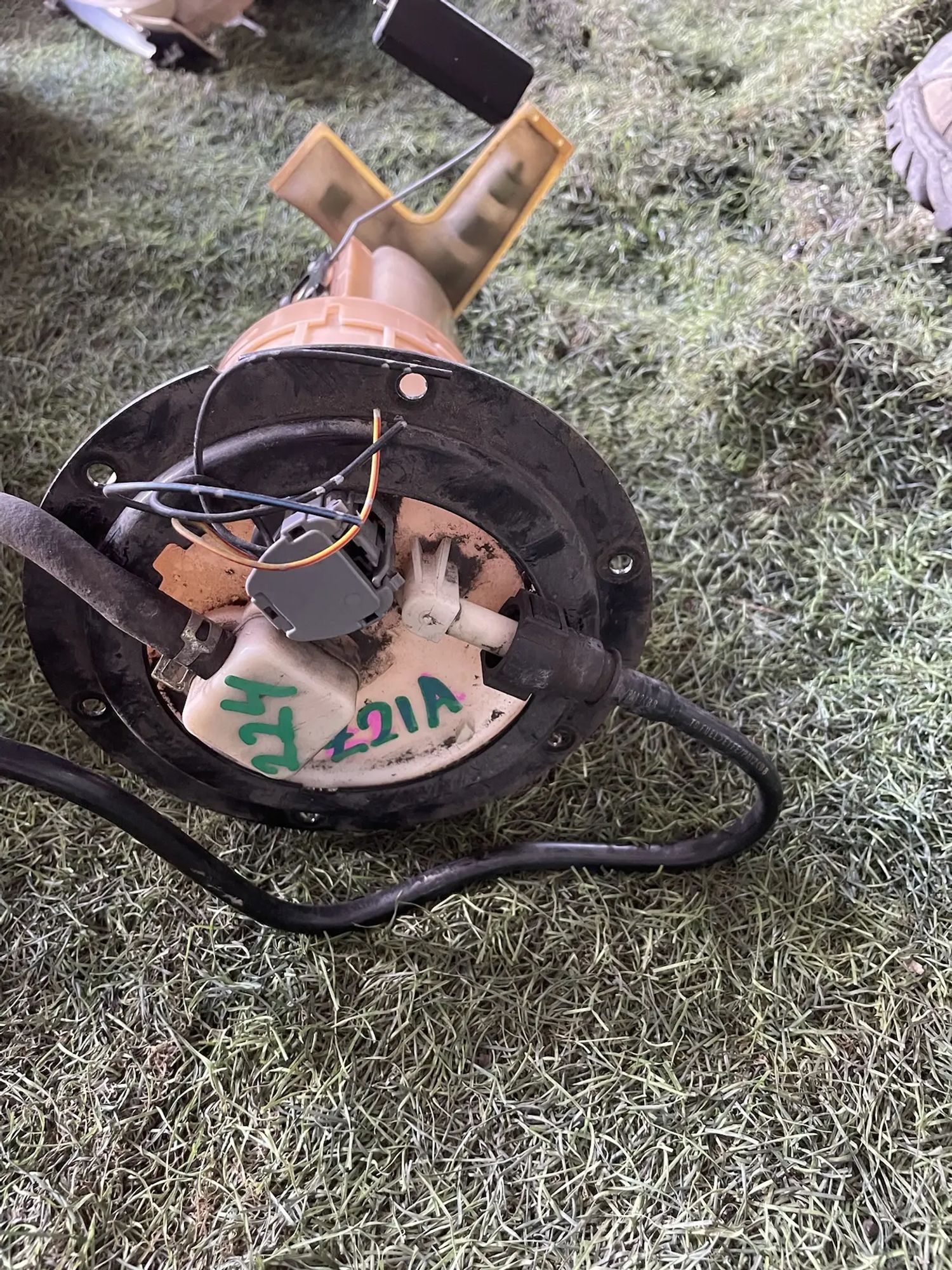 https://ycs.partsauto.market/partsauto-images/thmbs/userImages/772e461030aea93f4dbb6447c0f924d3/part/fb8456b8-ff04-492a-8254-490505789782_1778671594802.jpg