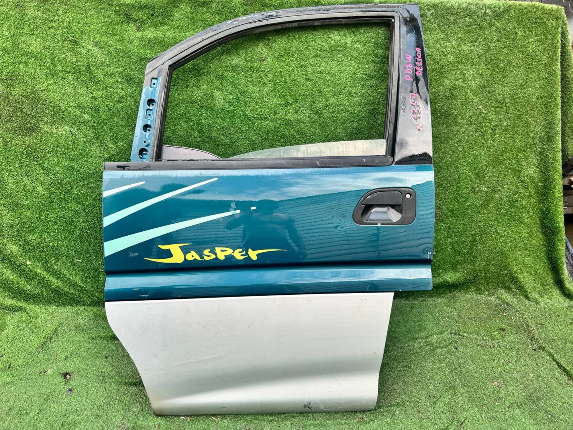 1357 дверь на MITSUBISHI DELICA PD8W, 10500 рублей, Невинномысск