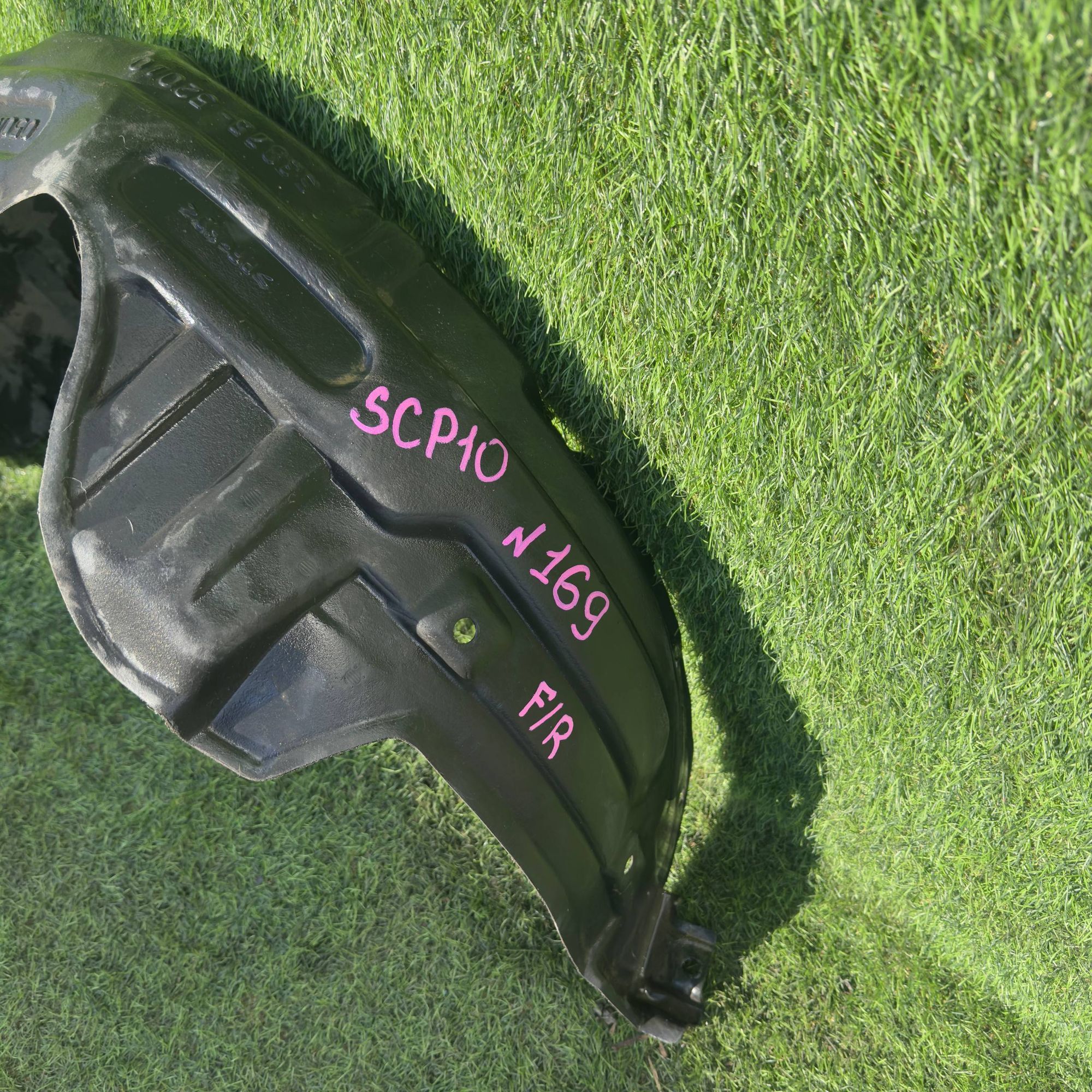 169 Подкрылок передний правый Toyota Vitz SCP10, 3000 рублей, Невинномысск