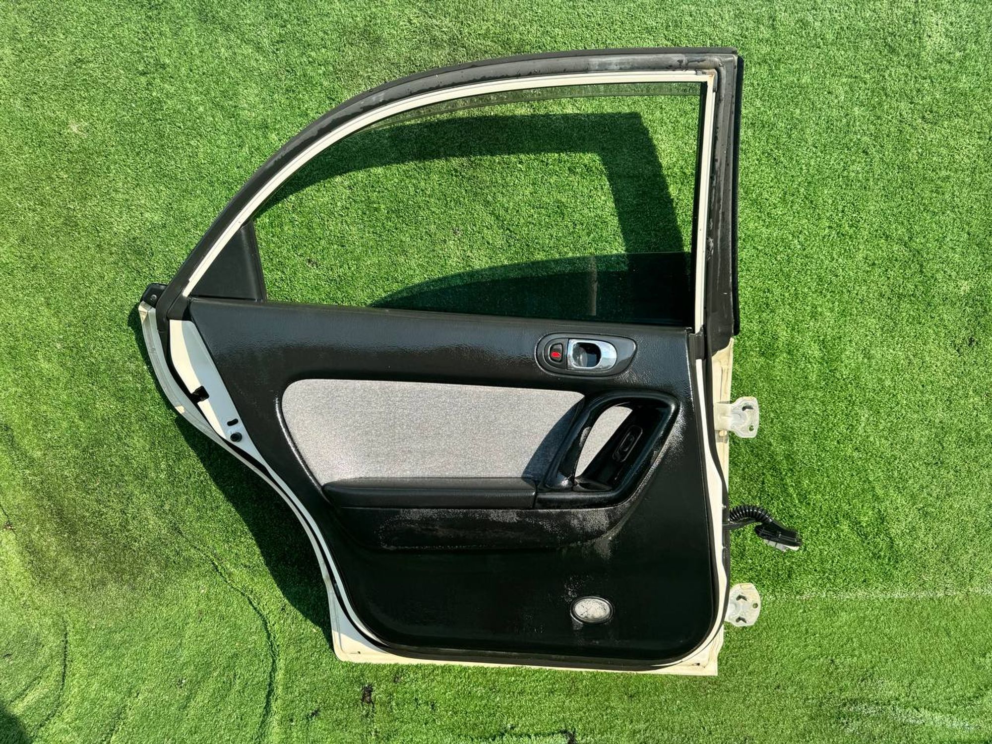 1715 дверь на MAZDA MILLENIA TAFP, 8000 рублей, Невинномысск