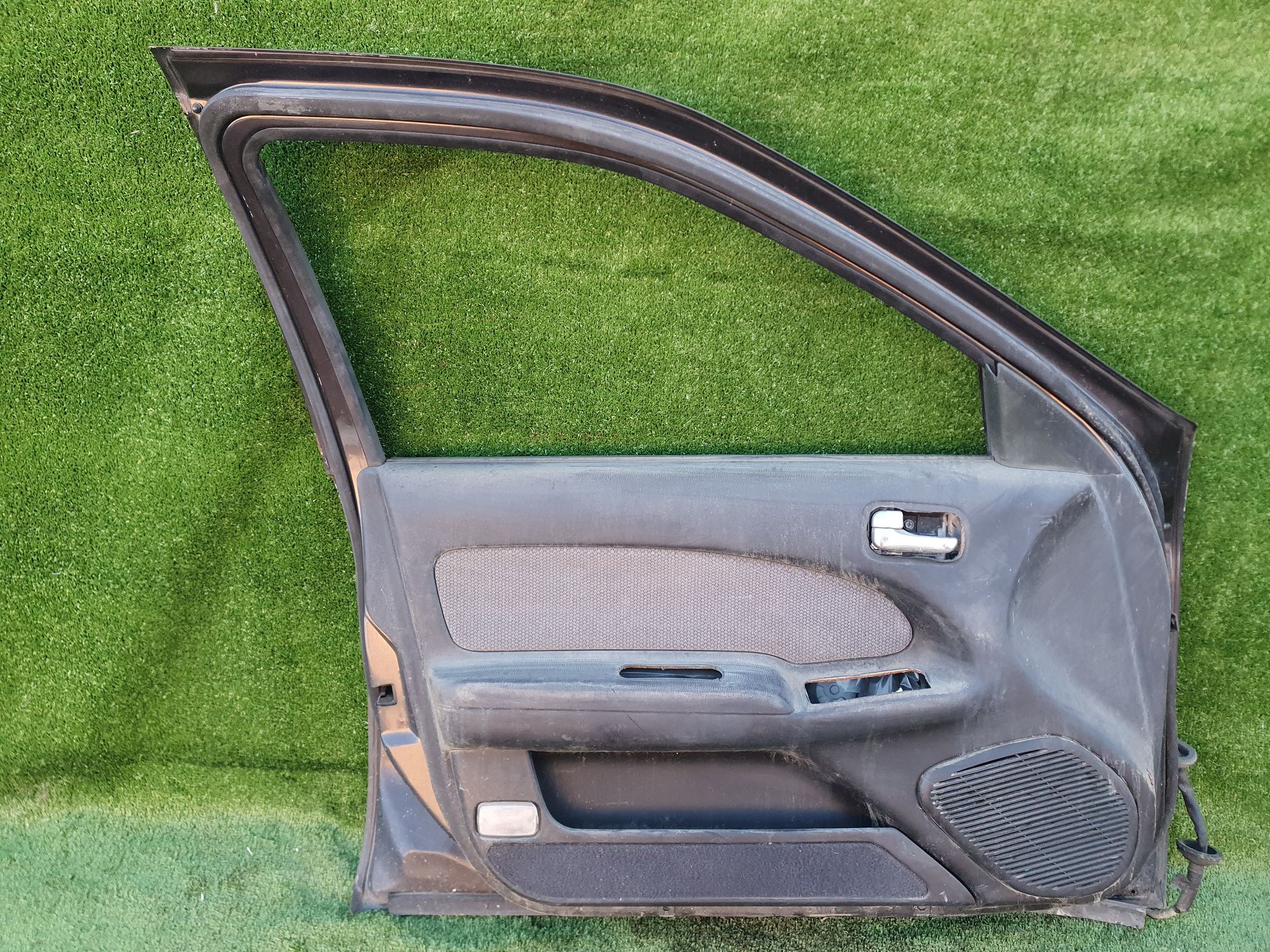 1557 дверь на NISSAN CEFIRO A32, 8000 рублей, Невинномысск