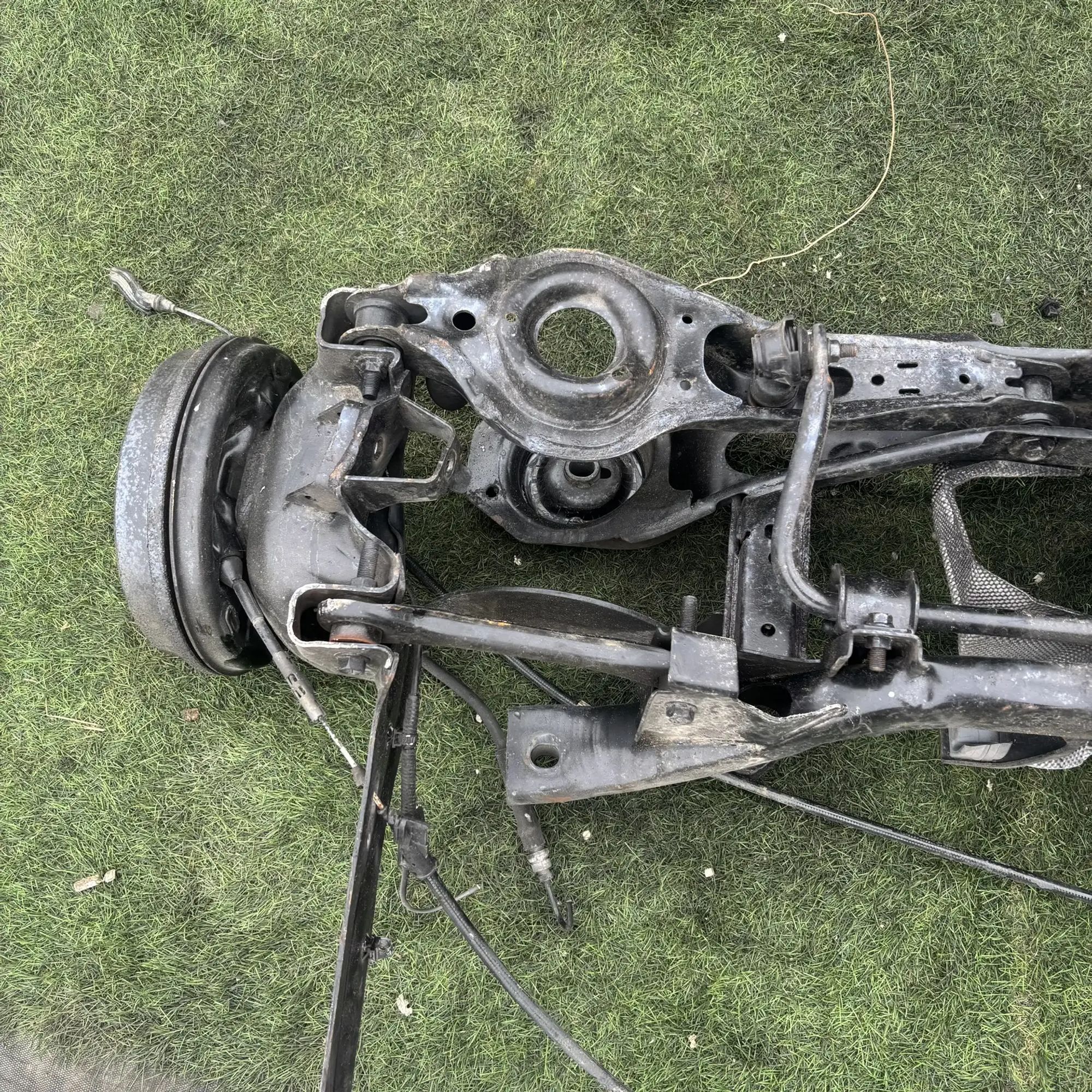 https://ycs.partsauto.market/partsauto-images/thmbs/userImages/772e461030aea93f4dbb6447c0f924d3/part/fc029cdf-82f5-4eab-a661-4ae1fc1edfb9_1777028083276.jpg
