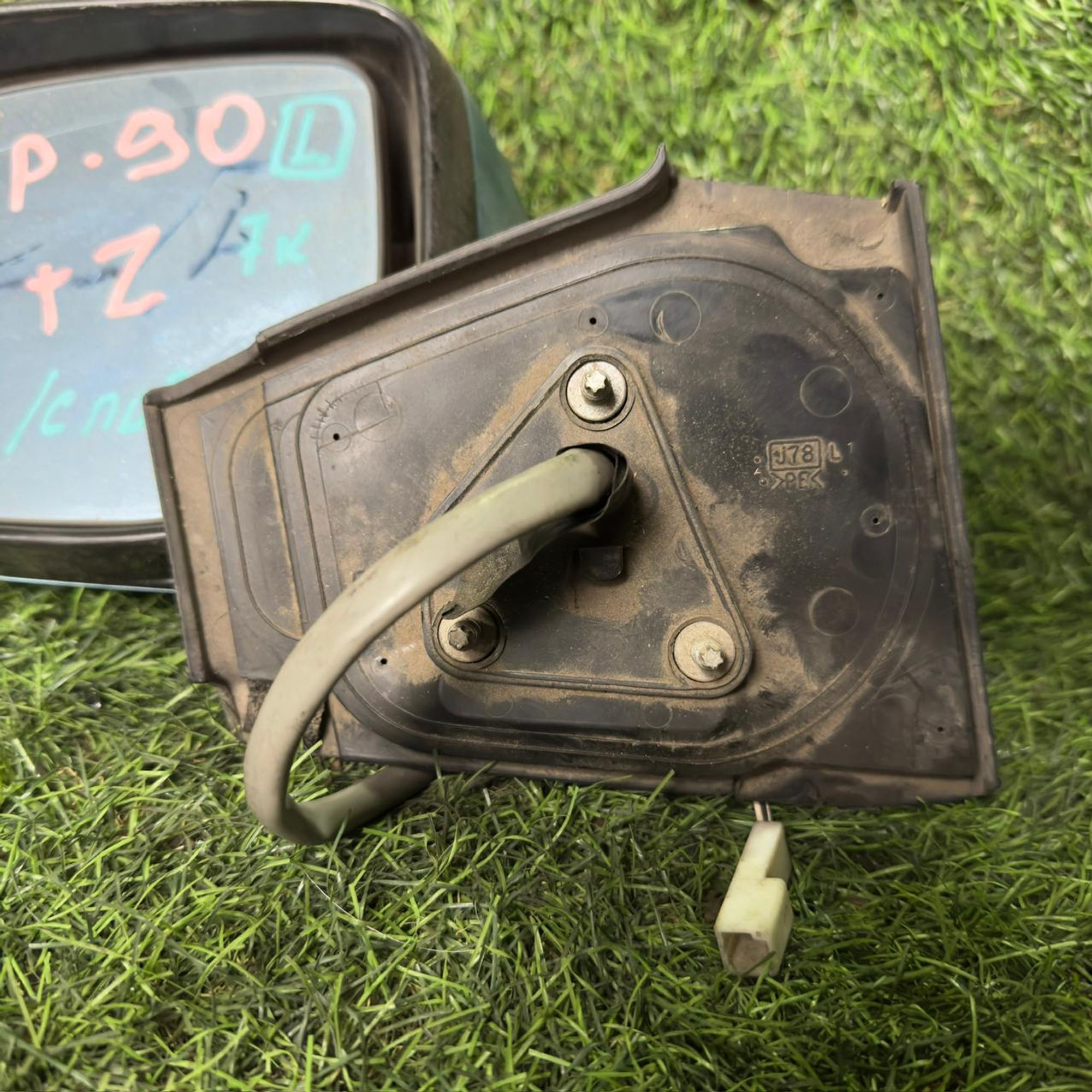 946 Зеркало боковое левое TOYOTA VITZ KSP90, 7500 рублей, Невинномысск