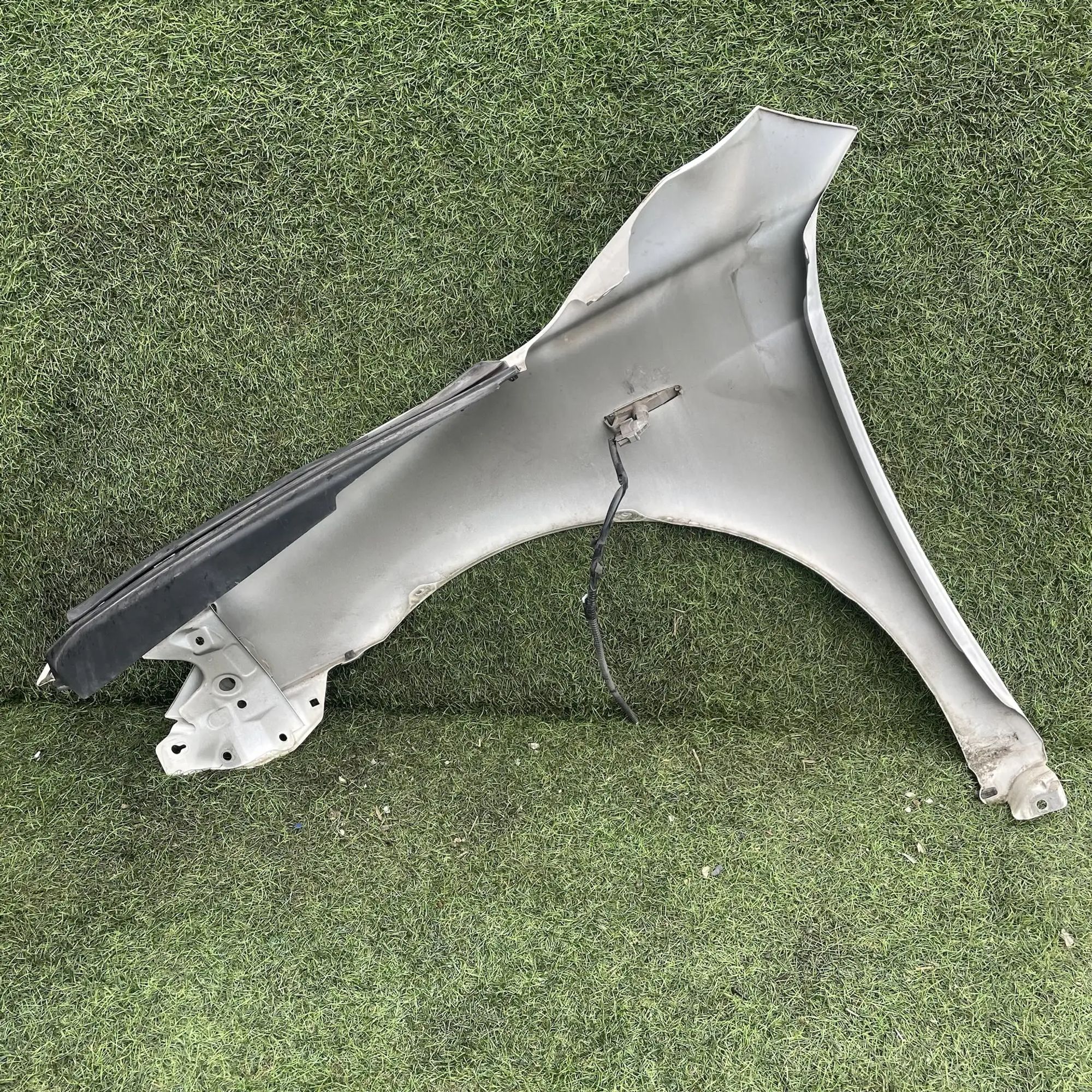https://ycs.partsauto.market/partsauto-images/thmbs/userImages/772e461030aea93f4dbb6447c0f924d3/part/fc592887-8eef-46b0-bc7c-1a0b7f3c77cb_1778834455350.jpg