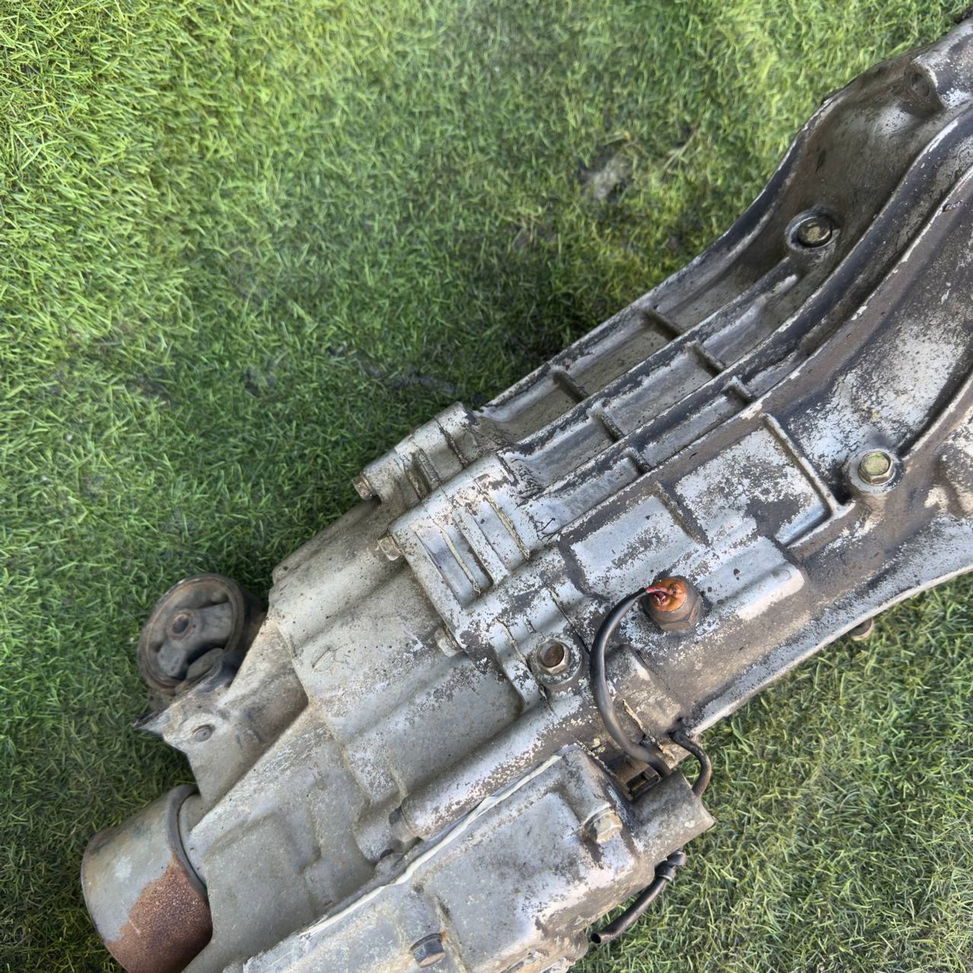https://ycs.partsauto.market/partsauto-images/thmbs/userImages/772e461030aea93f4dbb6447c0f924d3/part/fc5b3beb-3677-4b75-97b6-021089ce8180_1753454199433.jpg