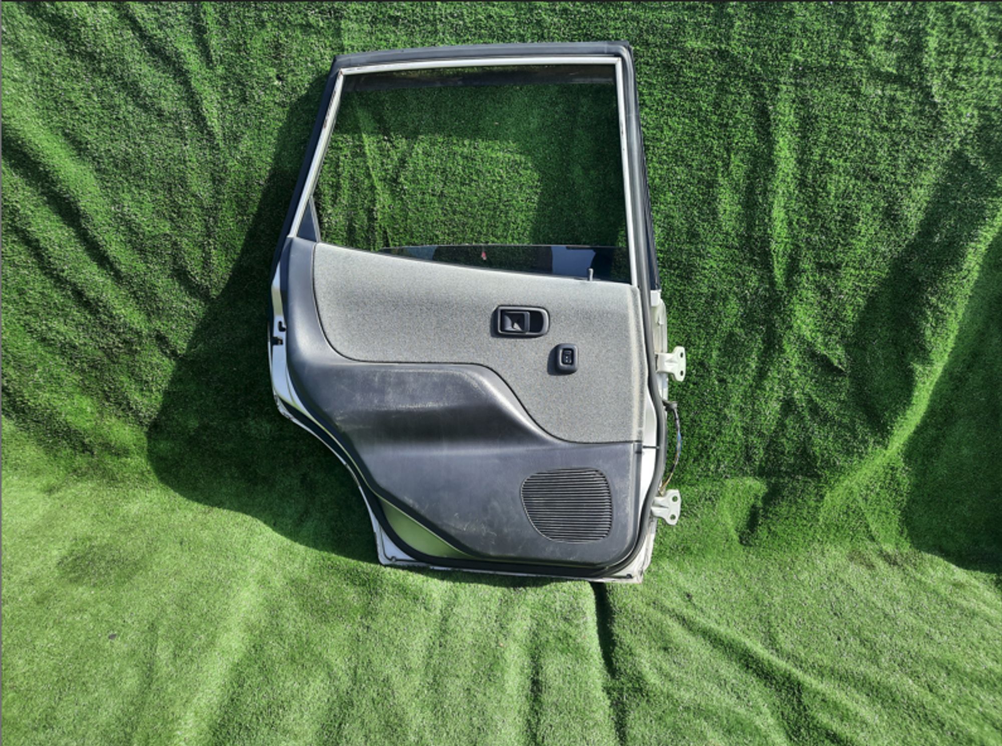 909 дверь на TOYOTA DUET M100A, 9000 рублей, Невинномысск