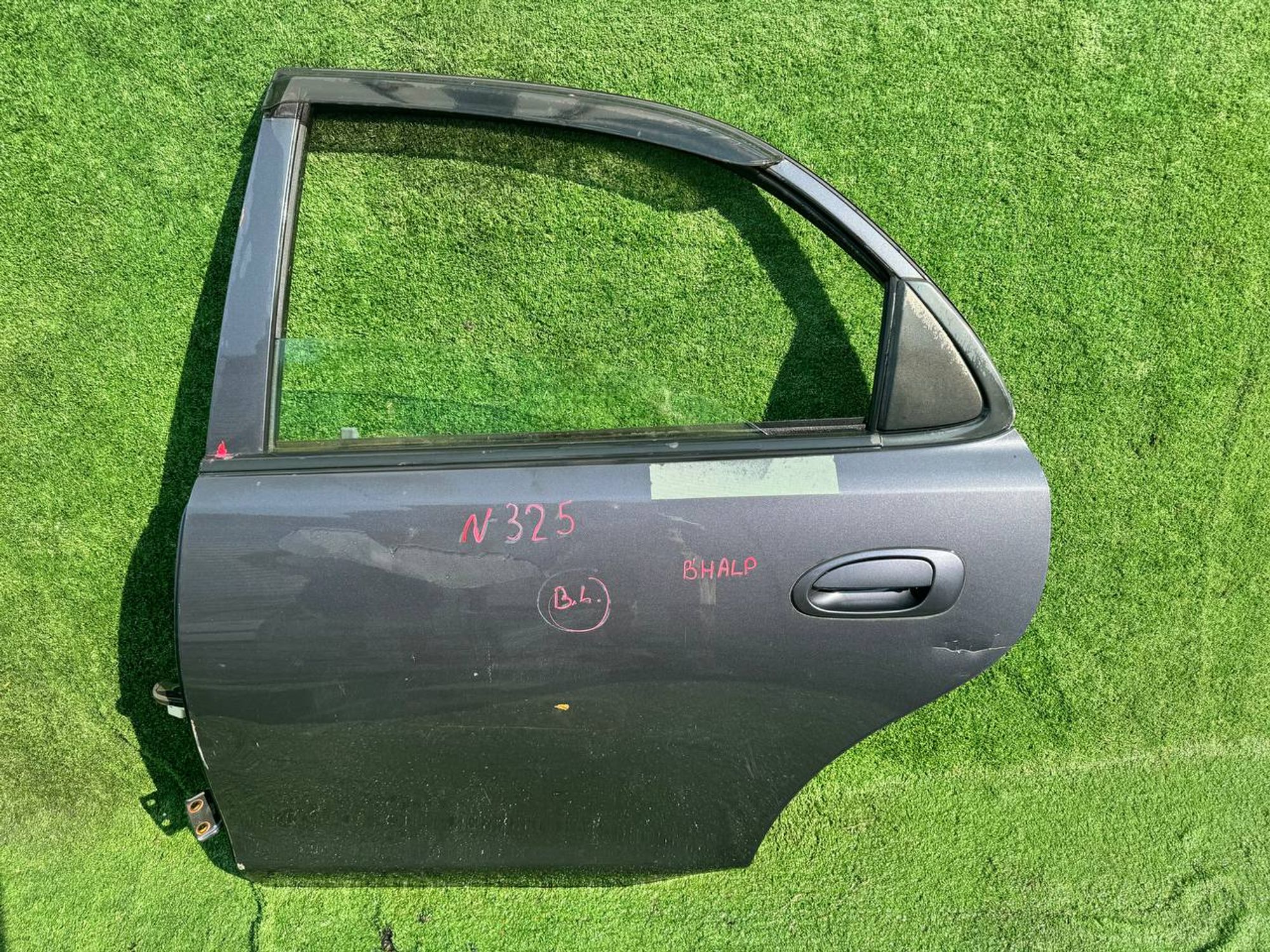 325 дверь на MAZDA FAMILIA BHALP, 5500 рублей, Невинномысск