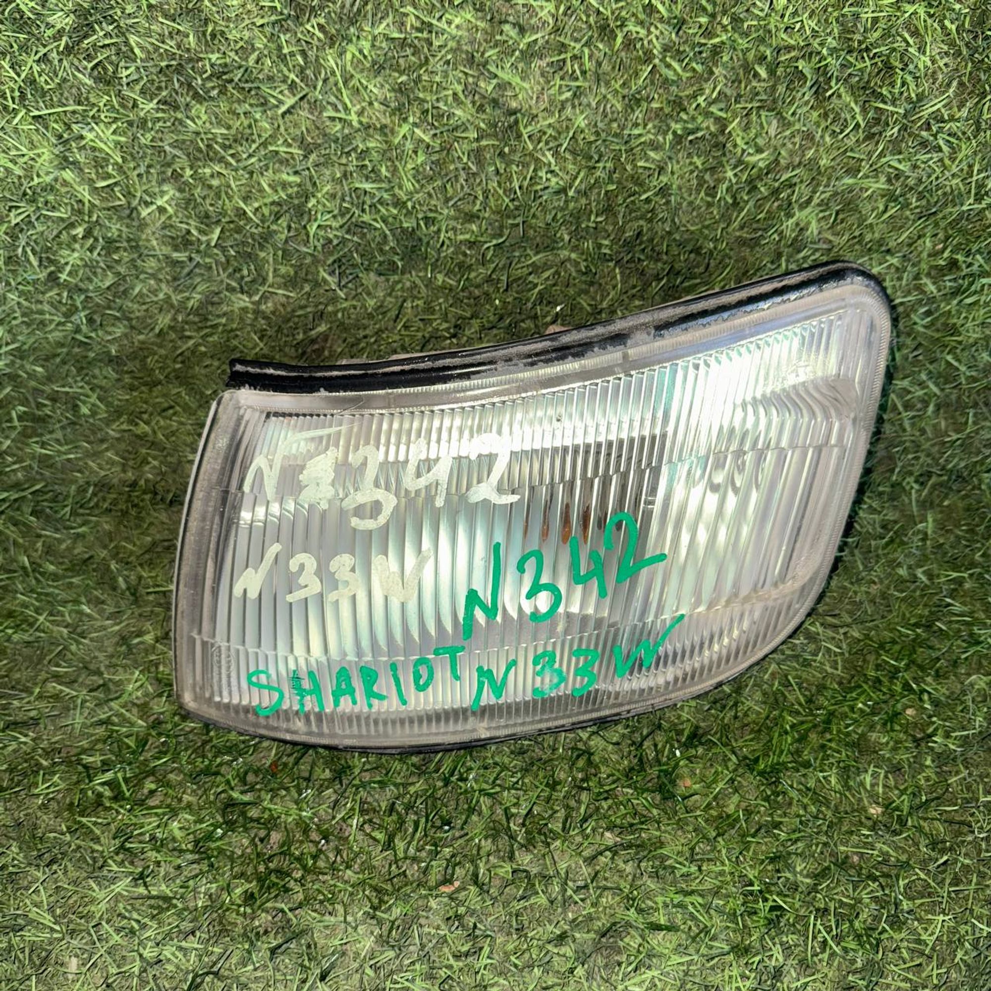 342 Фонарь габаритный левый MITSUBISHI CHARIOT N33W, 3500 рублей, Невинномысск