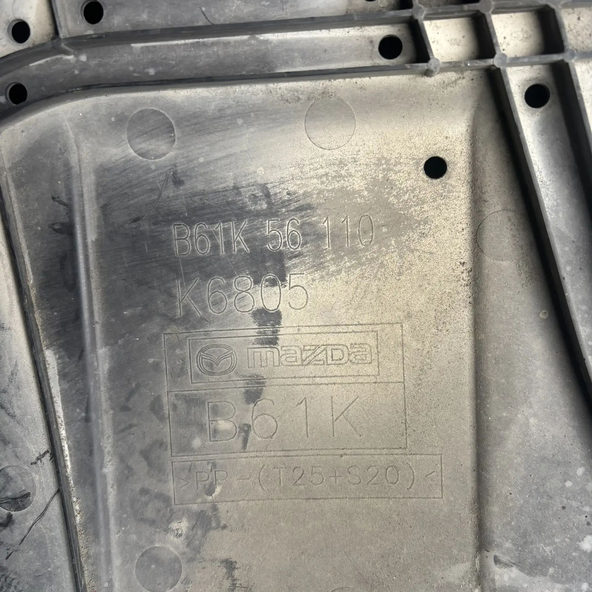 https://ycs.partsauto.market/partsauto-images/thmbs/userImages/772e461030aea93f4dbb6447c0f924d3/part/fce98651-2d0b-4ed0-b1ba-0a15a96125e0_1777278370481.jpg