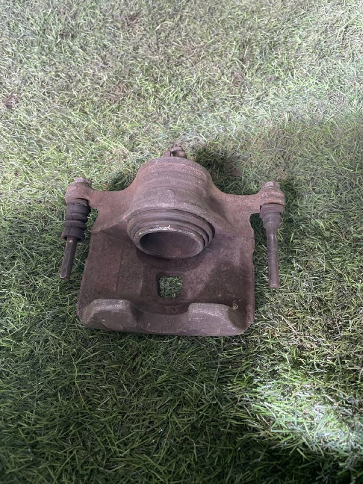 448 Суппорт тормозной передний левый NISSAN PRIMERA P11, 3000 рублей, Невинномысск