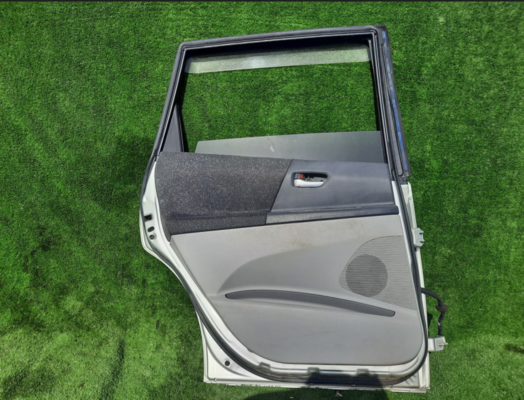 569 дверь на TOYOTA OPA ACT10, 13500 рублей, Невинномысск