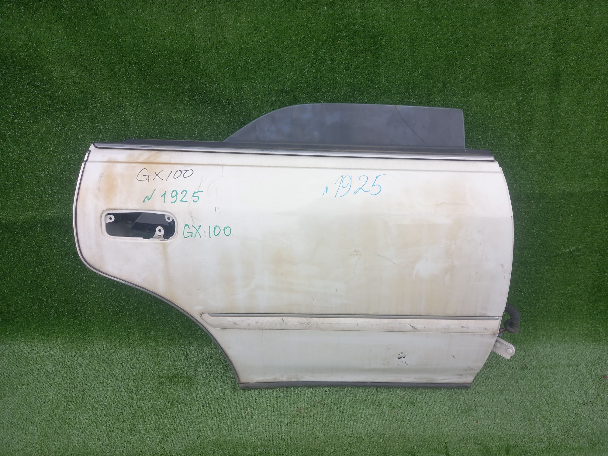 724 дверь на TOYOTA MARK II JZX100, 9000 рублей, Невинномысск