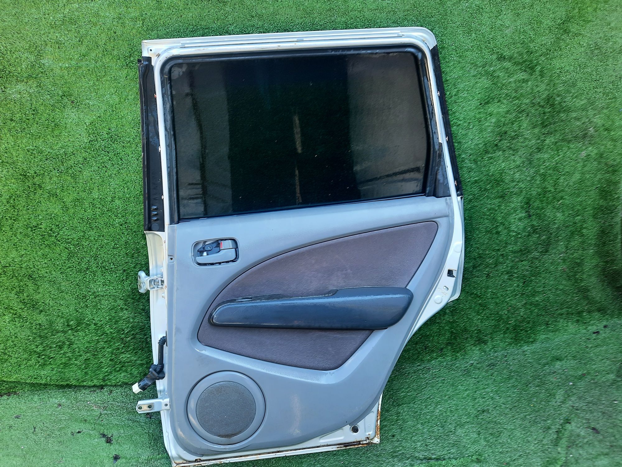 940 дверь на MITSUBISHI AIRTREK CU2W, 10500 рублей, Невинномысск