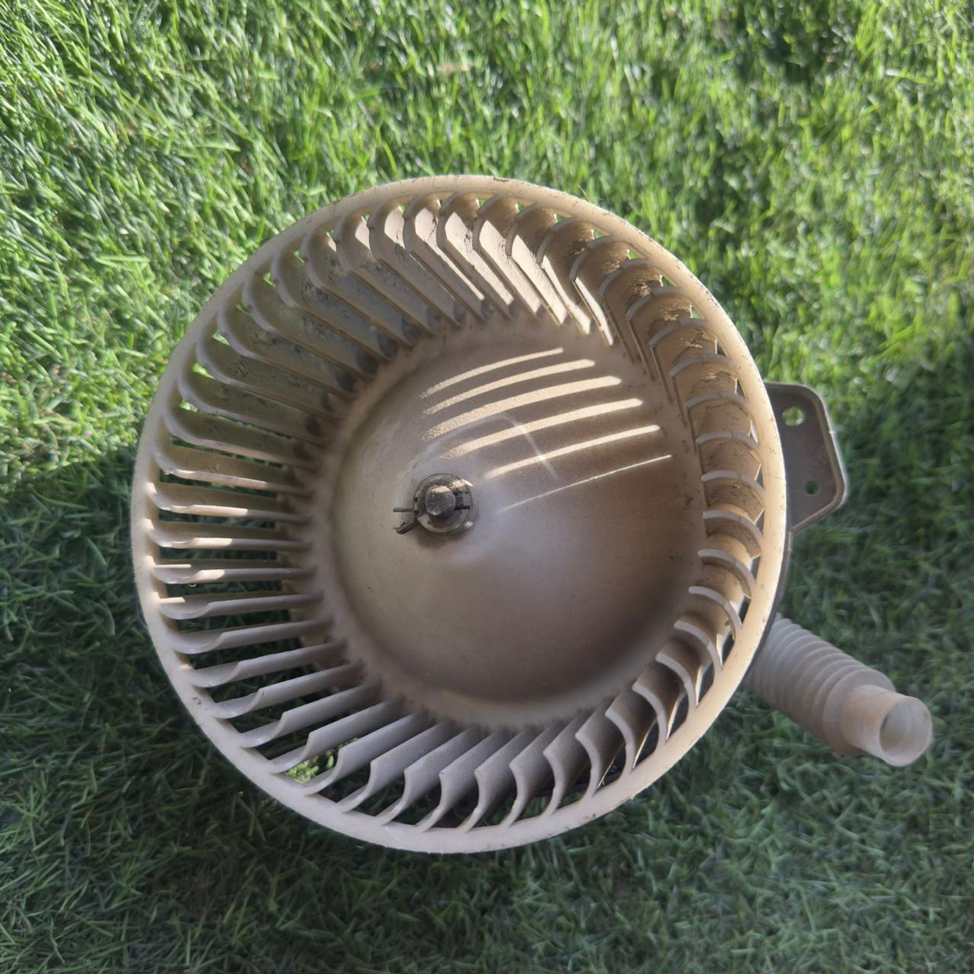 498 Мотор отопителя MAZDA FAMILIA BJ5W, 5500 рублей, Невинномысск