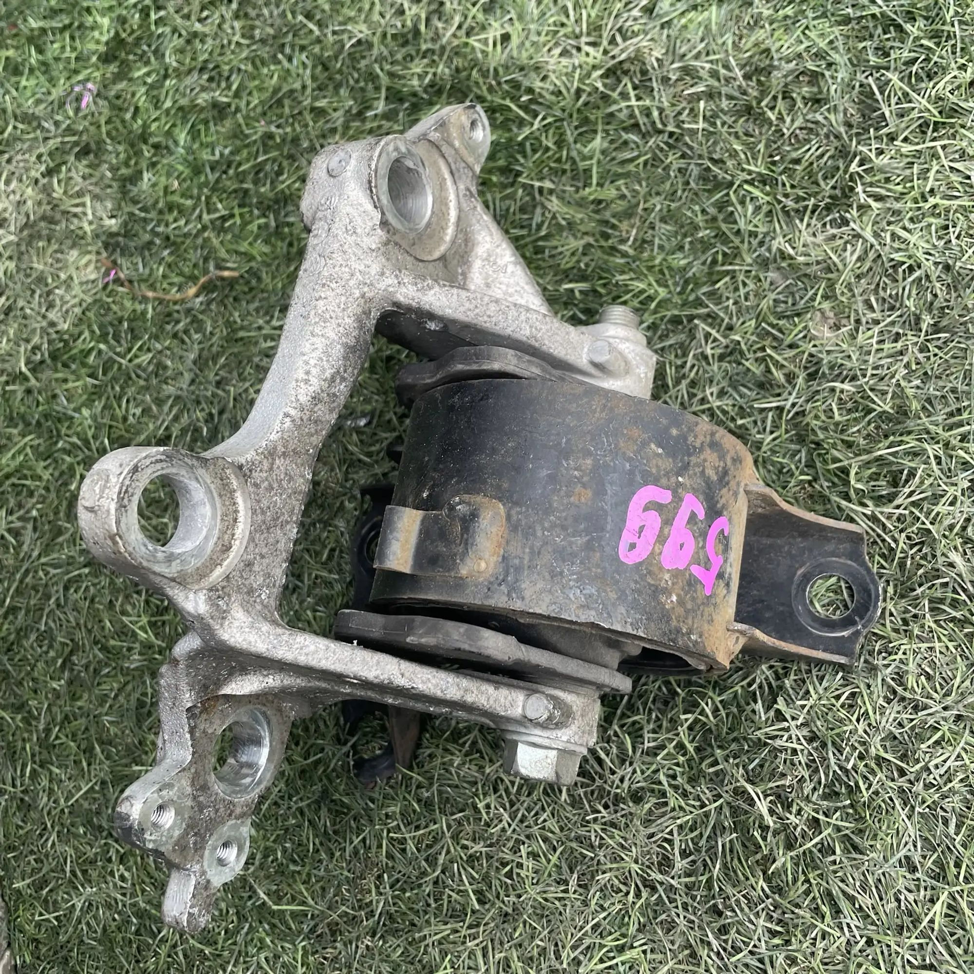 https://ycs.partsauto.market/partsauto-images/thmbs/userImages/772e461030aea93f4dbb6447c0f924d3/part/fdb483a0-4908-433b-baa3-da83848ad7e9_1779192945029.jpg