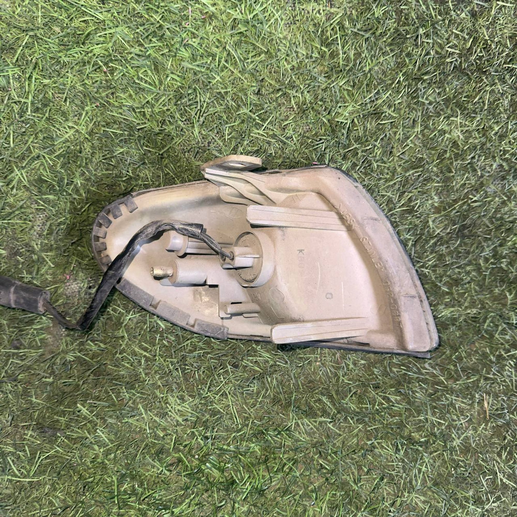 203 Фонарь габаритный левый Mazda Millenia TAFP, 3000 рублей, Невинномысск