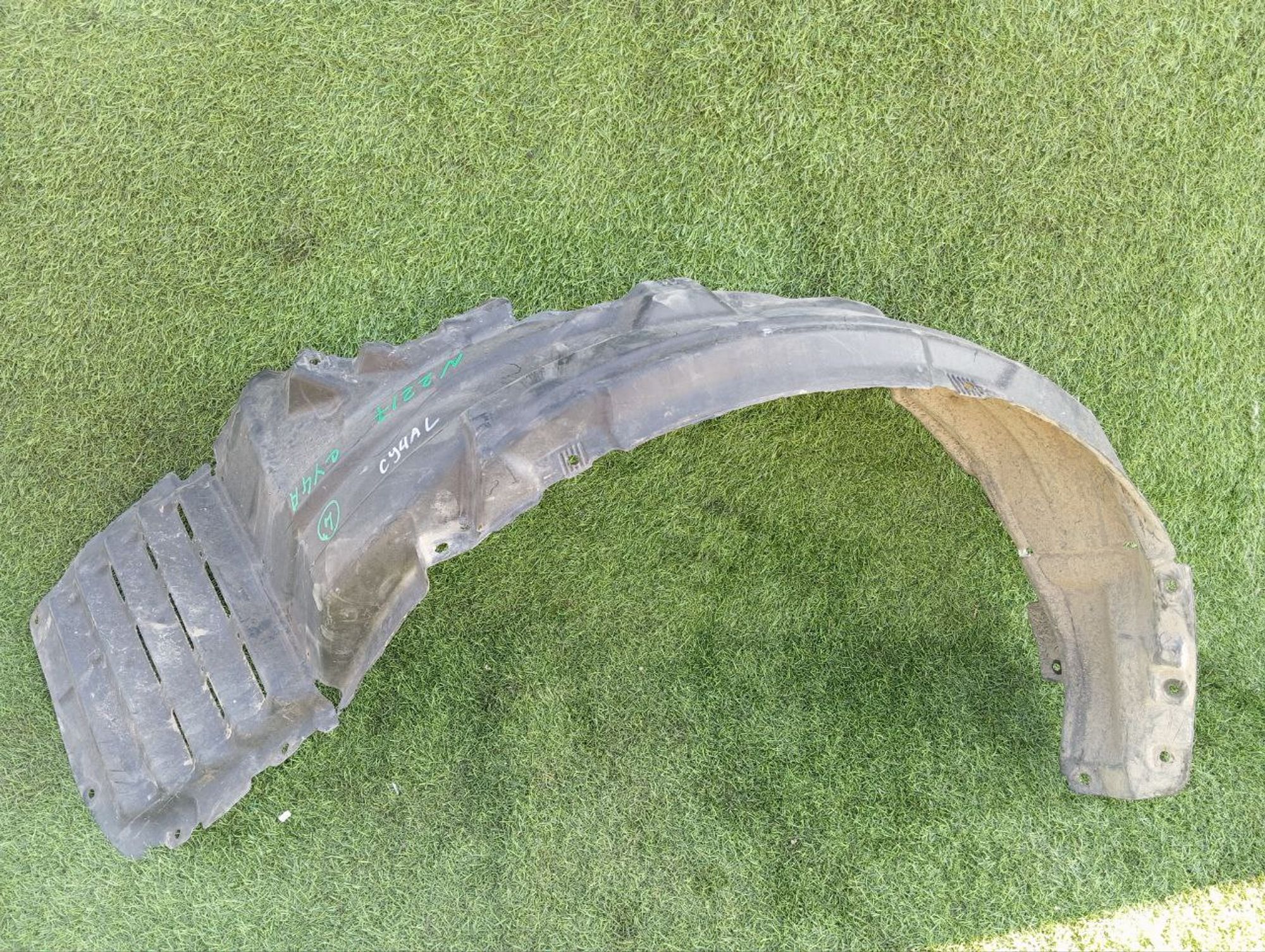 https://ycs.partsauto.market/partsauto-images/thmbs/userImages/772e461030aea93f4dbb6447c0f924d3/part/fde0f2a3-21cf-4a95-bf23-8d567161f927_1729675593579.jpg