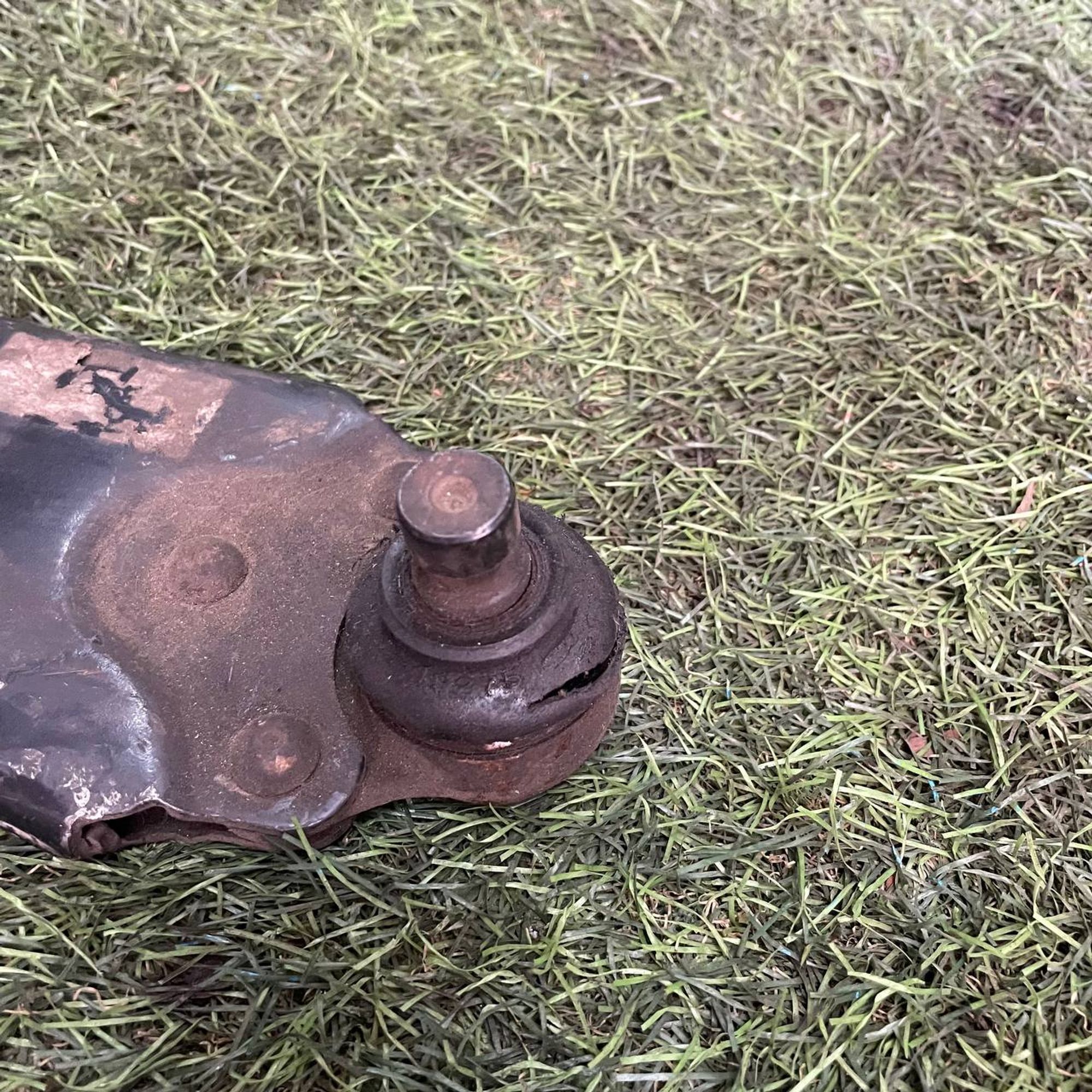 395 Рычаг передний правый нижний MAZDA DEMIO DY5W, 1 рублей, Невинномысск