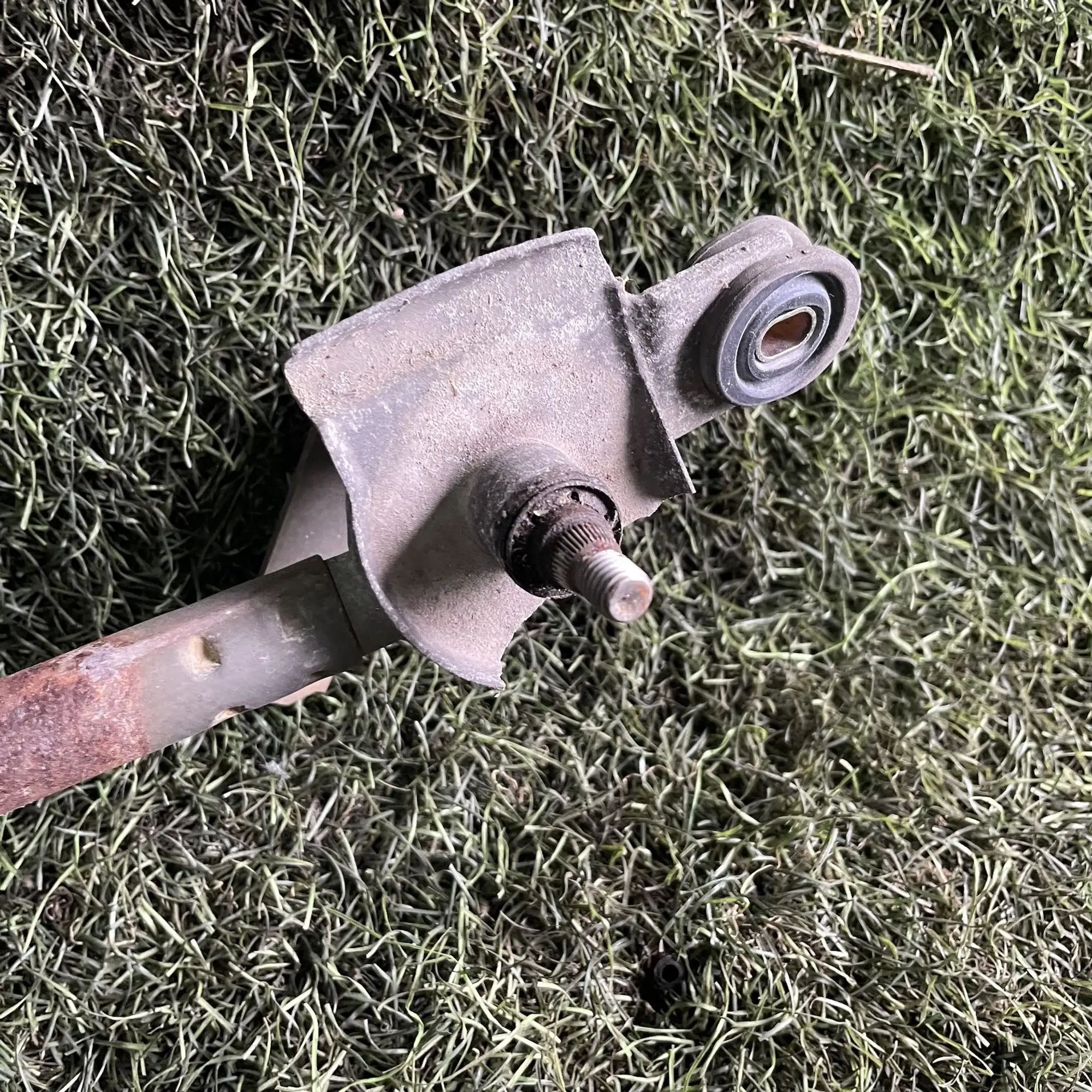 https://ycs.partsauto.market/partsauto-images/thmbs/userImages/772e461030aea93f4dbb6447c0f924d3/part/fe08c698-b6ae-4dde-8bc6-ec50a9155c6c_1778830027226.jpg