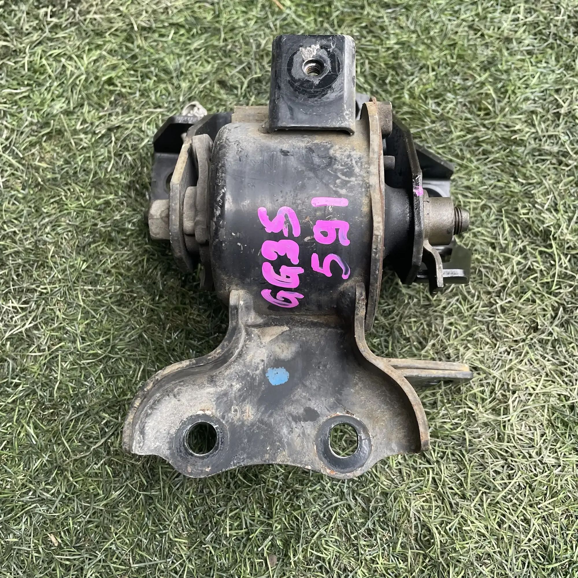 https://ycs.partsauto.market/partsauto-images/thmbs/userImages/772e461030aea93f4dbb6447c0f924d3/part/fe877704-da3f-4a76-b457-f1edbc428047_1779190988550.jpg