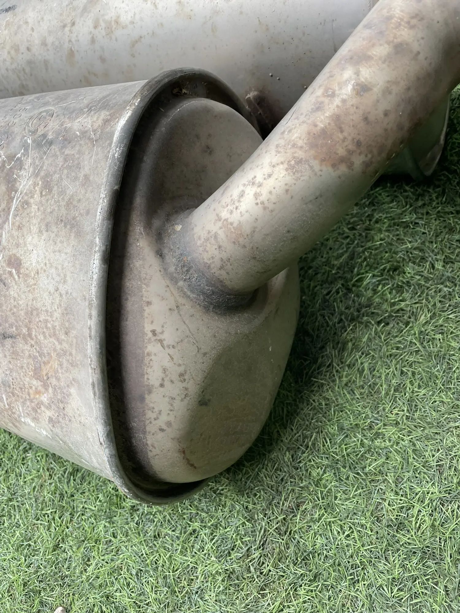 https://ycs.partsauto.market/partsauto-images/thmbs/userImages/772e461030aea93f4dbb6447c0f924d3/part/ff151090-25a7-435c-9736-1e4b1dbff584_1775469319509.jpg