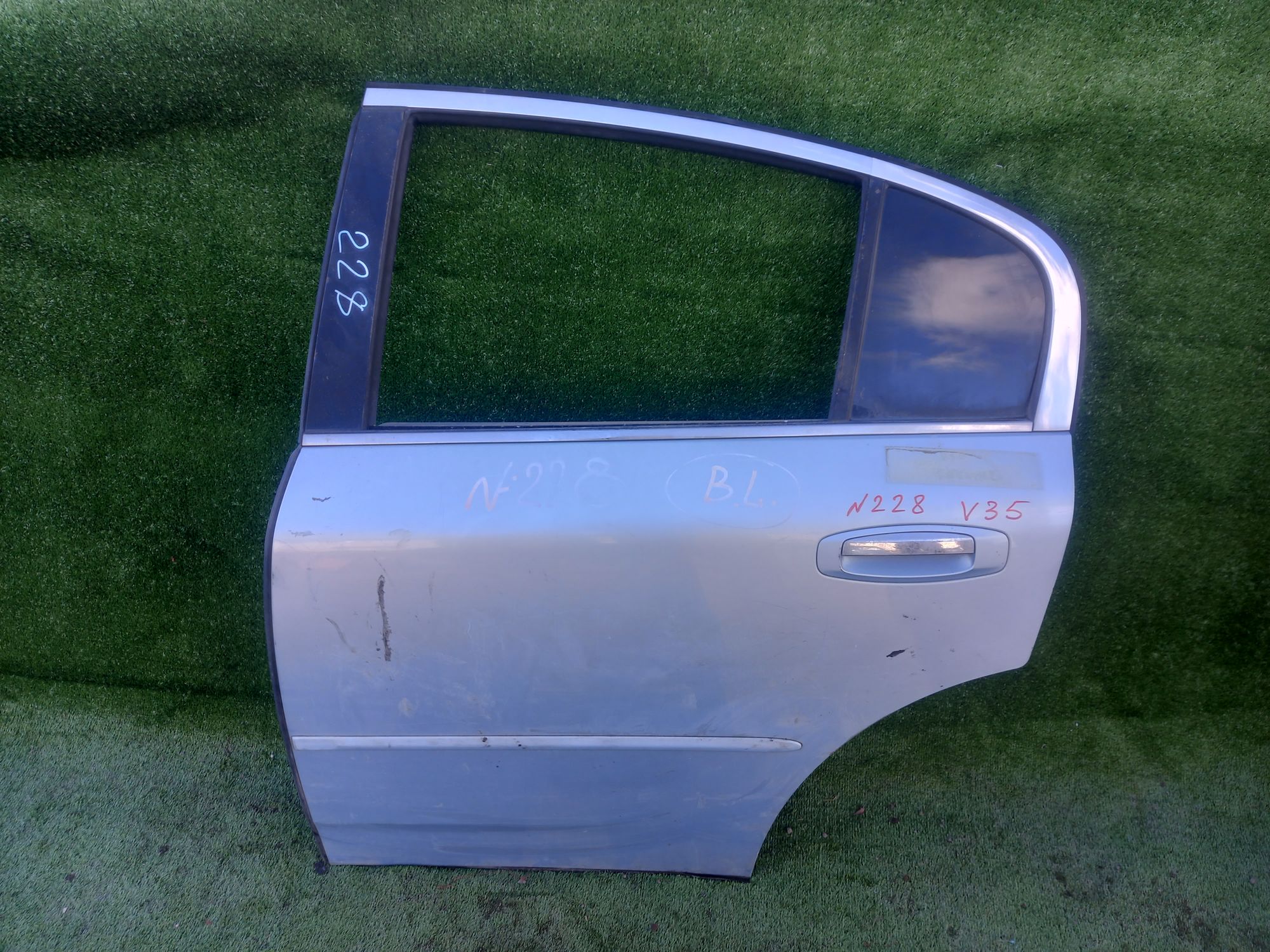 228 дверь на NISSAN SKYLINE V35, 14500 рублей, Невинномысск