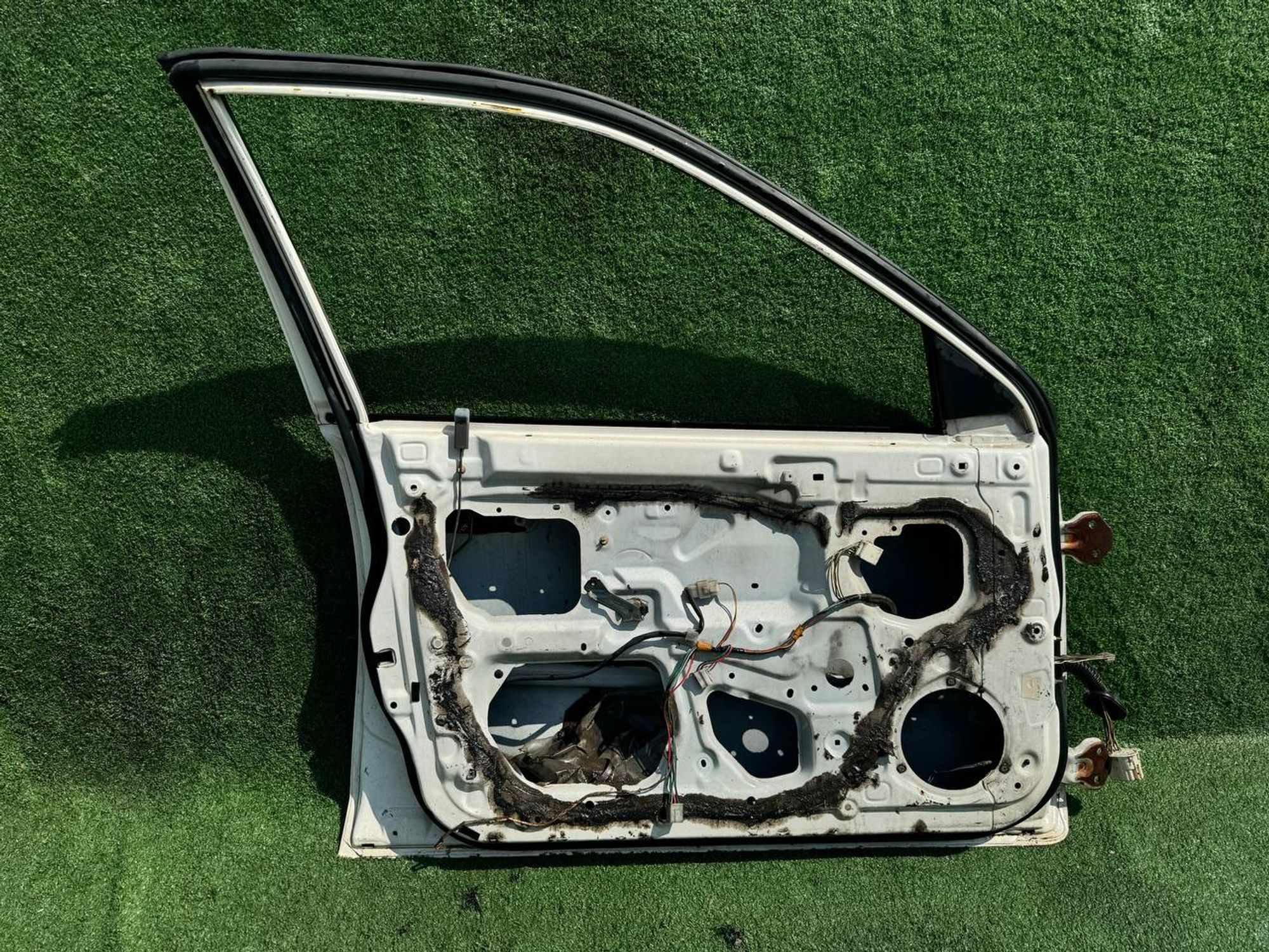 1265 дверь на MAZDA 323, 4500 рублей, Невинномысск