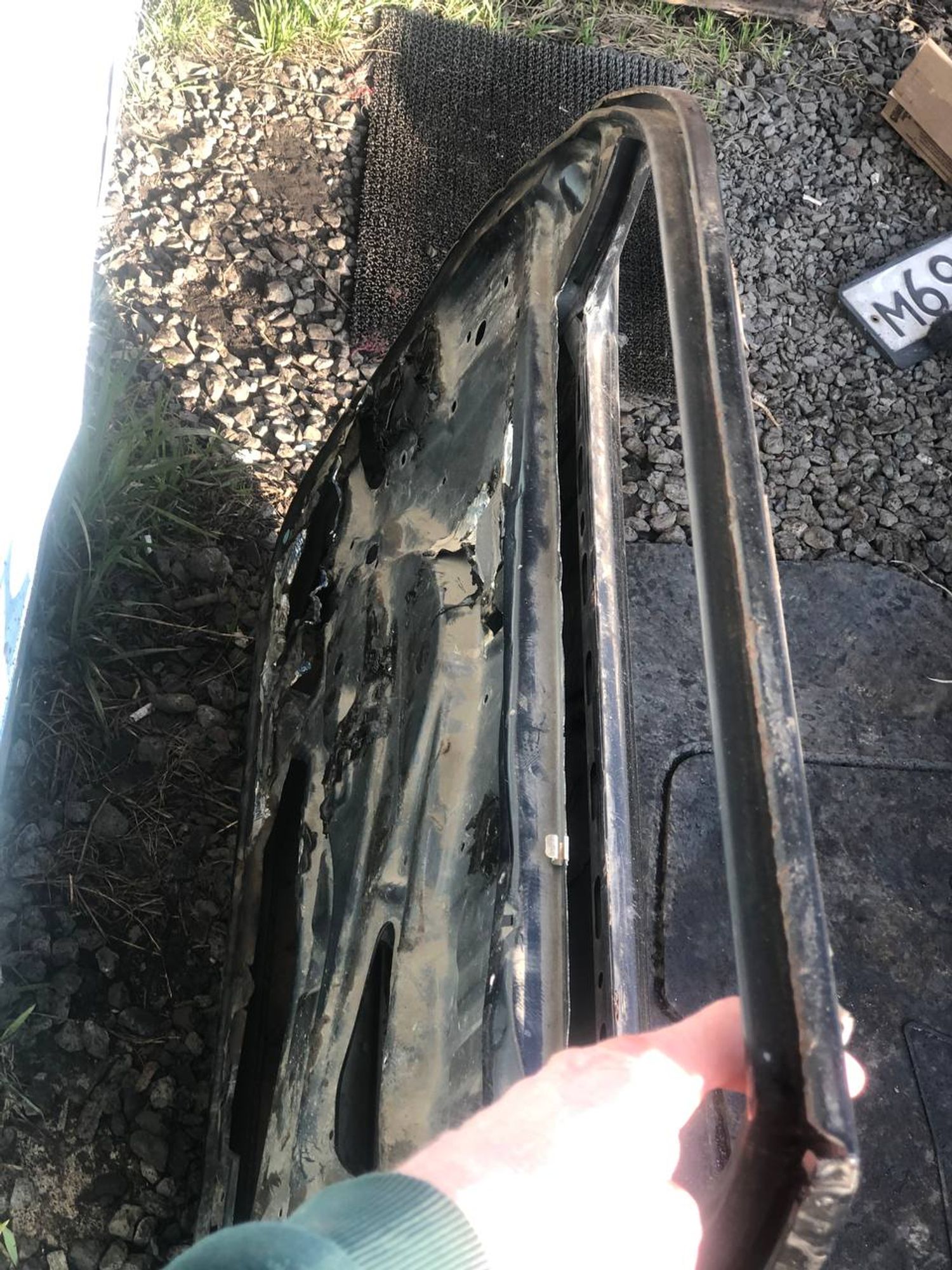 https://ycs.partsauto.market/partsauto-images/thmbs/userImages/7cfef6f3f711b4301ce5946b404c3455/part/020eb06a-24c6-4fbf-8860-c2c814e76686_1744283297539.jpg