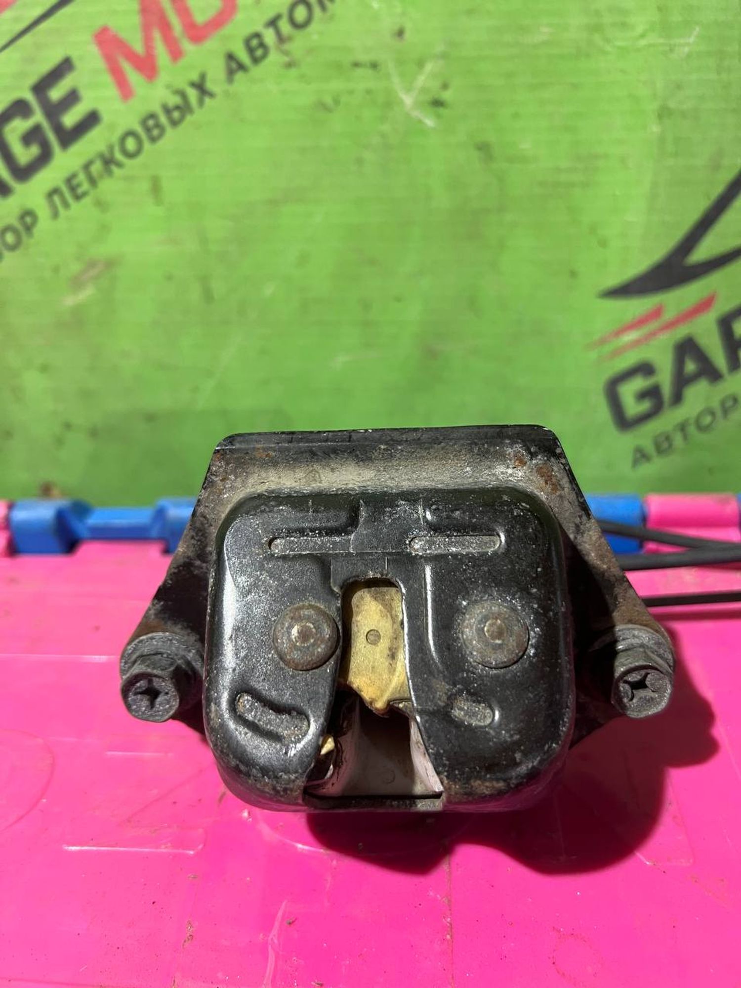 https://ycs.partsauto.market/partsauto-images/thmbs/userImages/7cfef6f3f711b4301ce5946b404c3455/part/0a0c583d-a48c-4fbd-a6e6-c4e86893733c_1746435640051.jpg