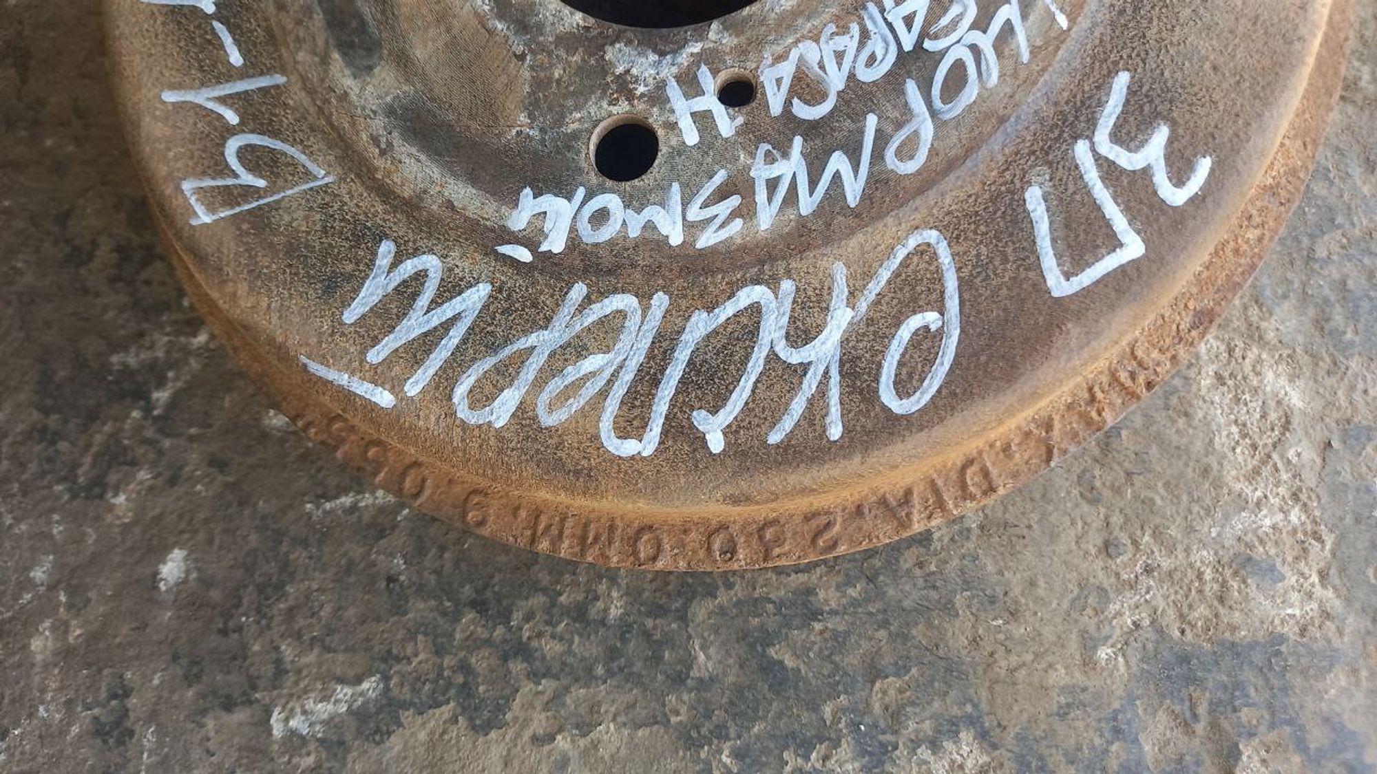 https://ycs.partsauto.market/partsauto-images/thmbs/userImages/7cfef6f3f711b4301ce5946b404c3455/part/112c665a-b694-4229-888a-7c50ce862efd_1725809632100.jpg