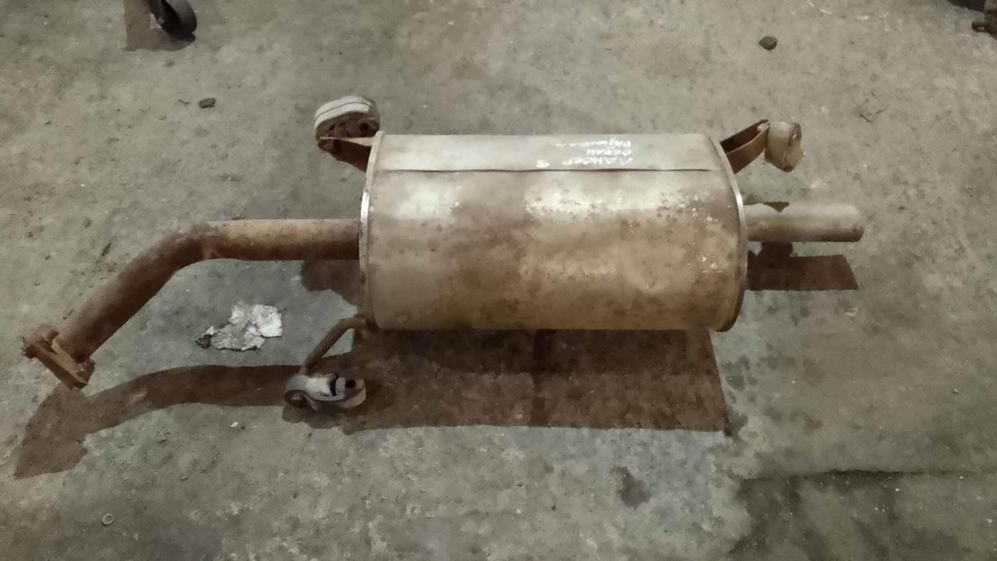 https://ycs.partsauto.market/partsauto-images/thmbs/userImages/7cfef6f3f711b4301ce5946b404c3455/part/1946c629-dc39-40f2-8d07-5fa5a590e24b_1731317306472.jpg