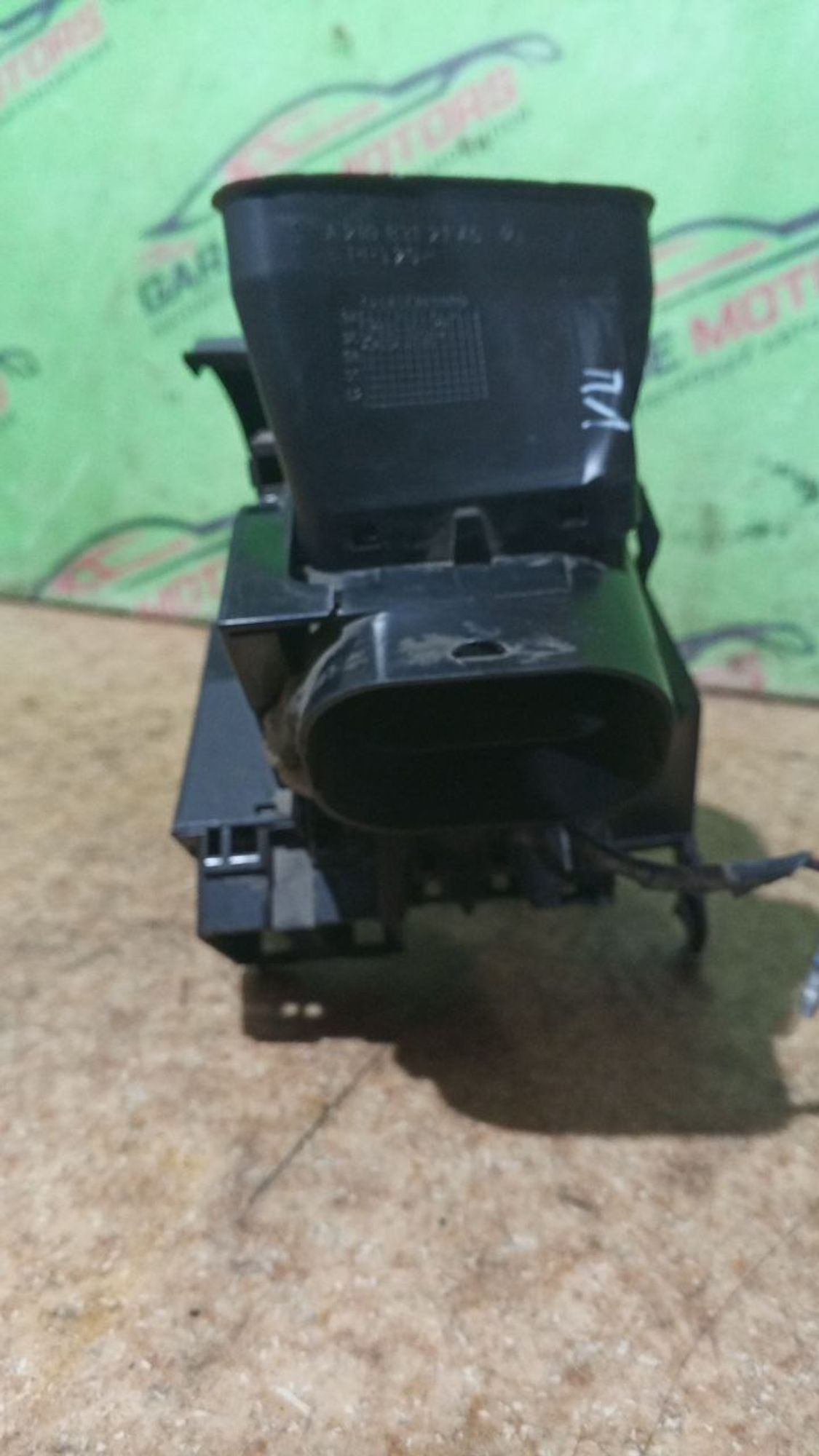 https://ycs.partsauto.market/partsauto-images/thmbs/userImages/7cfef6f3f711b4301ce5946b404c3455/part/1fe15e43-e0fe-4987-afcb-a31aa97e2733_1734804994514.jpg
