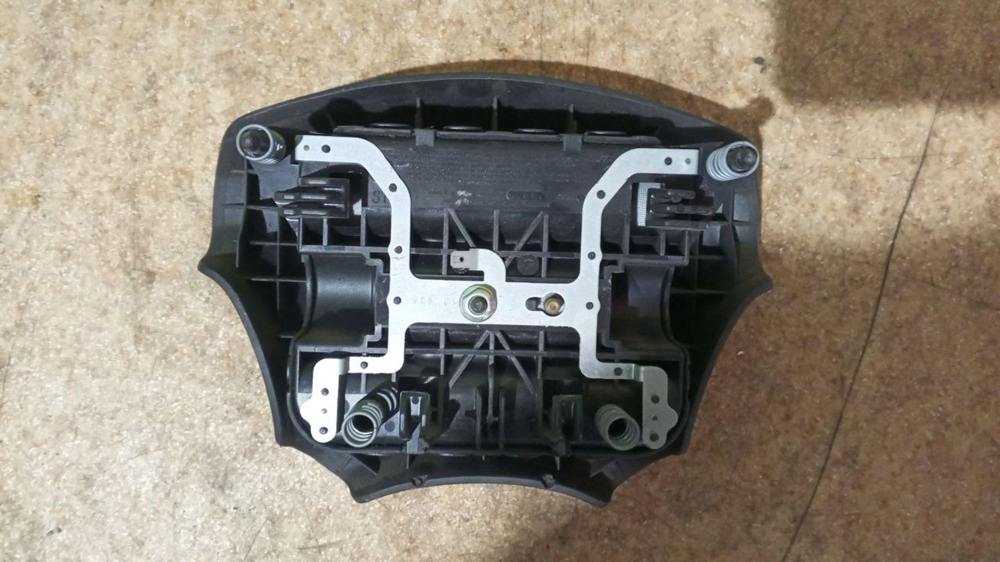 https://ycs.partsauto.market/partsauto-images/thmbs/userImages/7cfef6f3f711b4301ce5946b404c3455/part/25edb477-fe18-42ec-adc1-d15a0b9caeb9_1737482140594.jpg