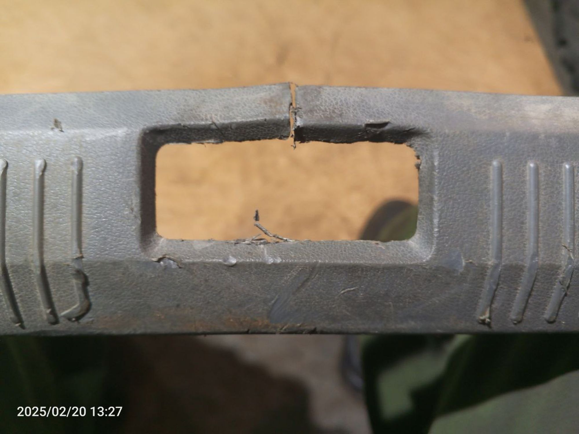 https://ycs.partsauto.market/partsauto-images/thmbs/userImages/7cfef6f3f711b4301ce5946b404c3455/part/29ff76e4-6bd4-4051-ab2c-03fb3778a602_1740055335776.jpg