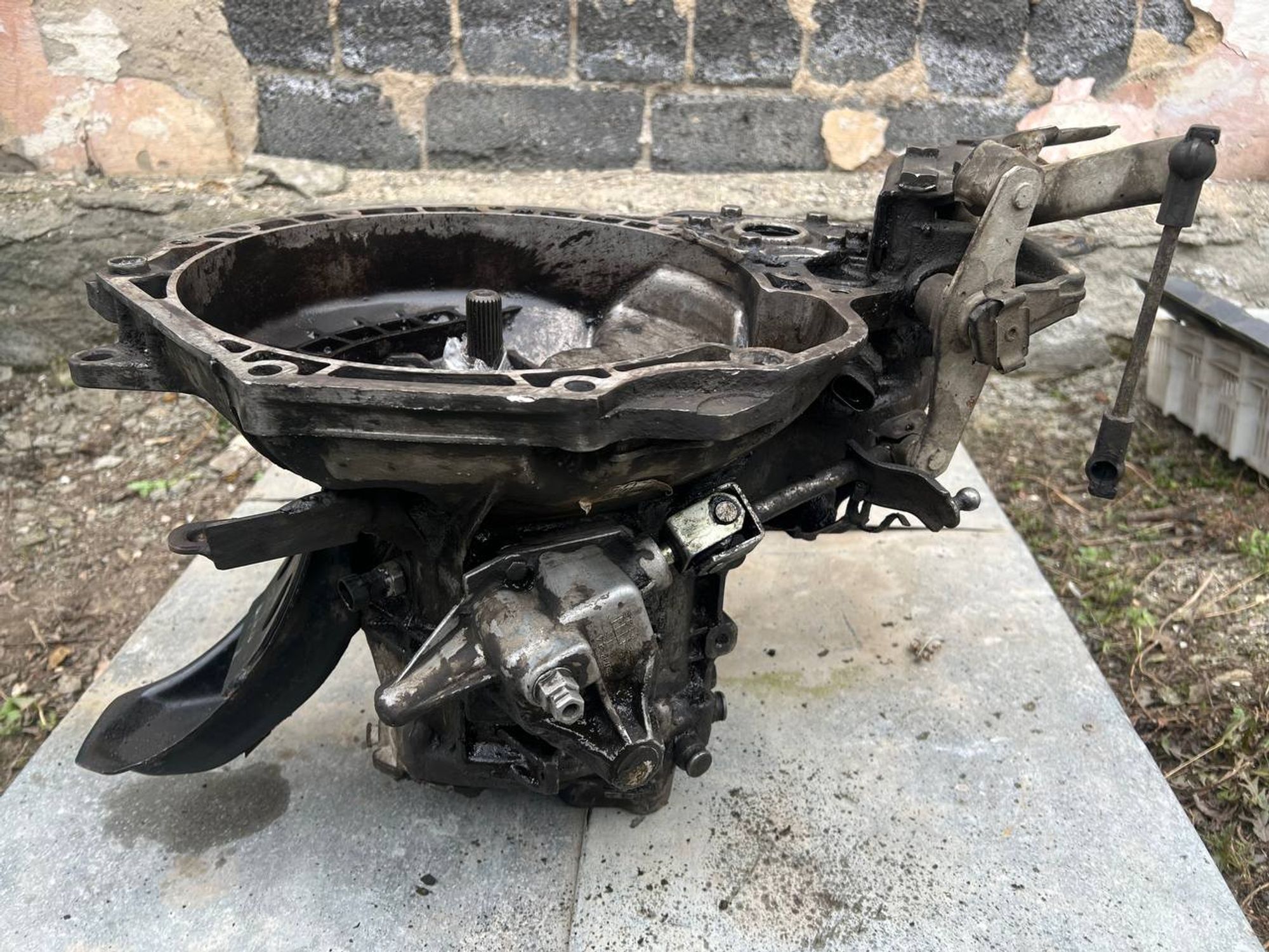 https://ycs.partsauto.market/partsauto-images/thmbs/userImages/7cfef6f3f711b4301ce5946b404c3455/part/2bc4a71a-f769-4b09-a87b-984d44cfcd51_1775256598208.jpg