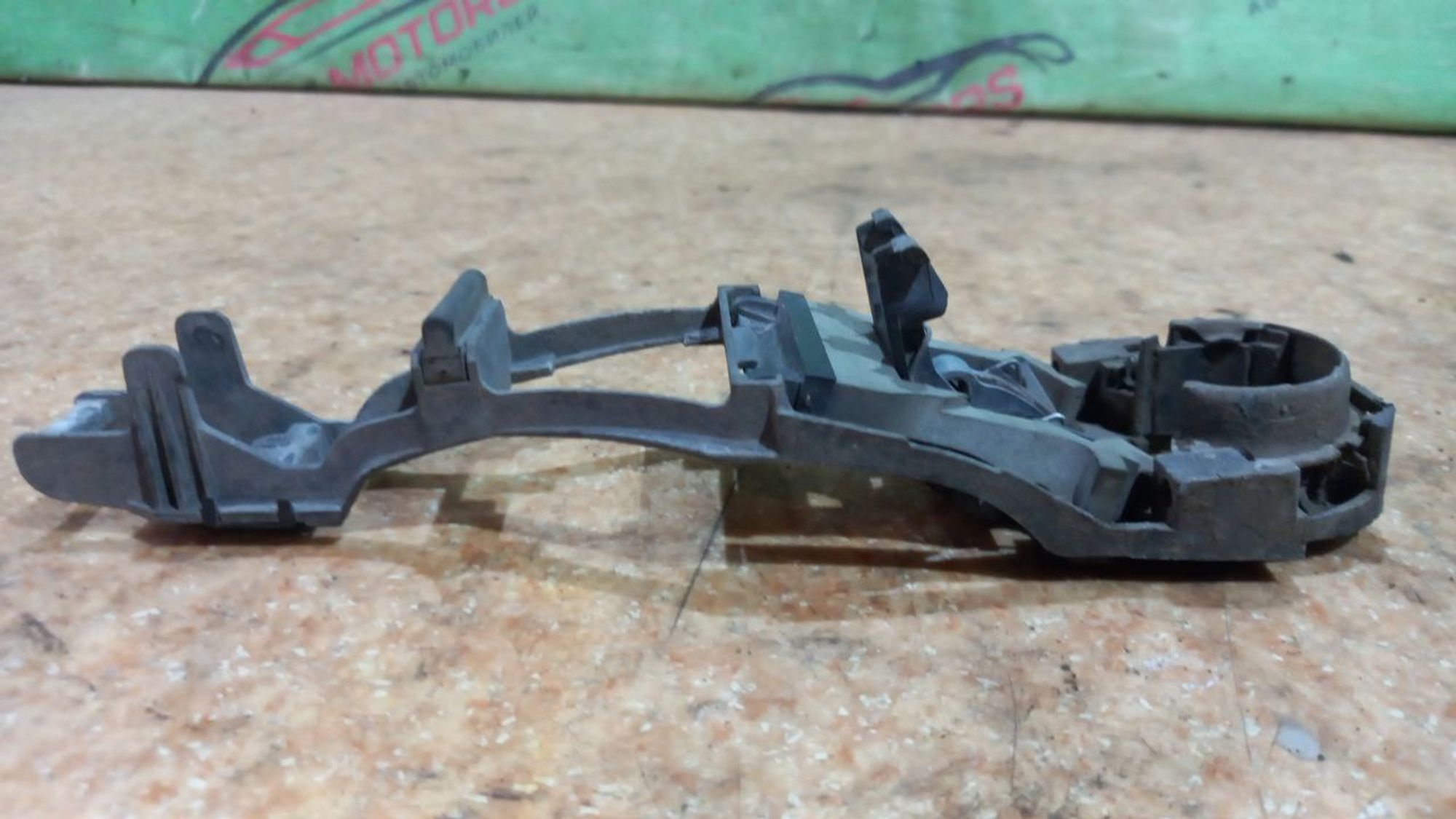 https://ycs.partsauto.market/partsauto-images/thmbs/userImages/7cfef6f3f711b4301ce5946b404c3455/part/2bee94a3-394e-4e46-8a49-32acb9db7dd7_1718794480857.jpg