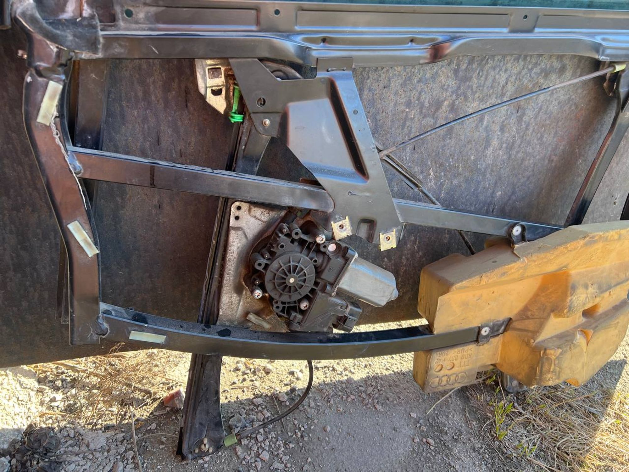 https://ycs.partsauto.market/partsauto-images/thmbs/userImages/7cfef6f3f711b4301ce5946b404c3455/part/2f03371a-d8cb-462f-a839-958e225a1f95_1775110567344.jpg