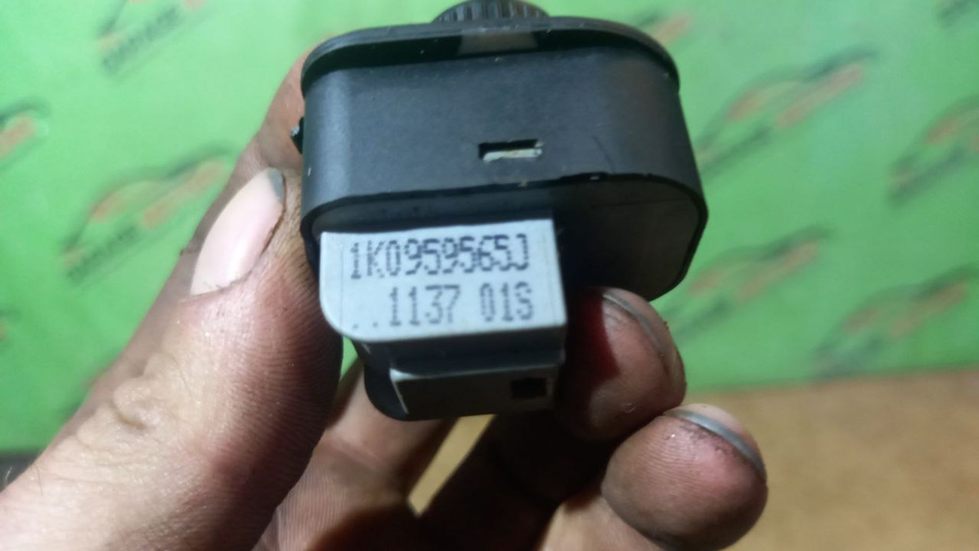 https://ycs.partsauto.market/partsauto-images/thmbs/userImages/7cfef6f3f711b4301ce5946b404c3455/part/318fb543-36d4-45c0-bab5-2f5d63f5d589_1722775261452.jpg