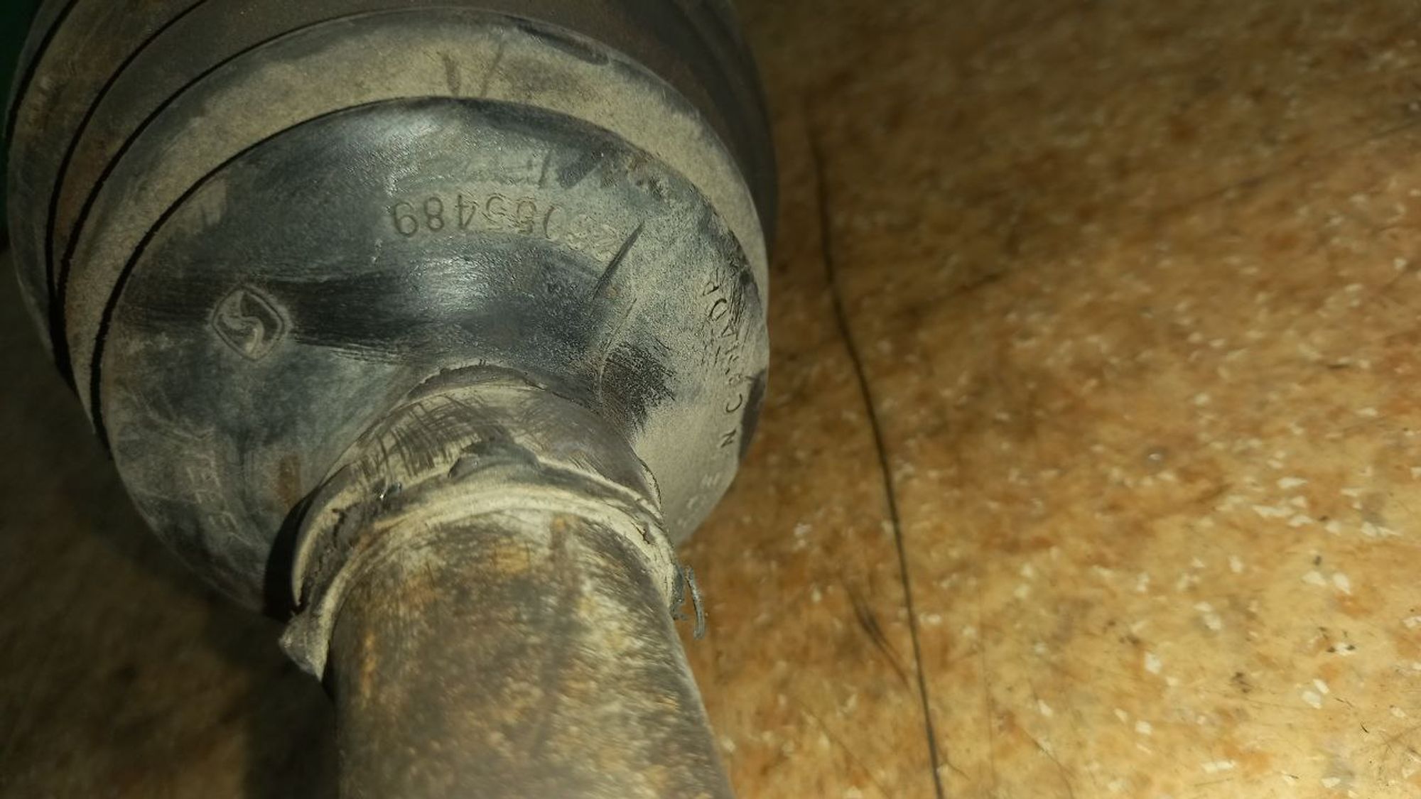 https://ycs.partsauto.market/partsauto-images/thmbs/userImages/7cfef6f3f711b4301ce5946b404c3455/part/32bf3a62-ce49-453c-8a4b-a947da8997fa_1721400185925.jpg