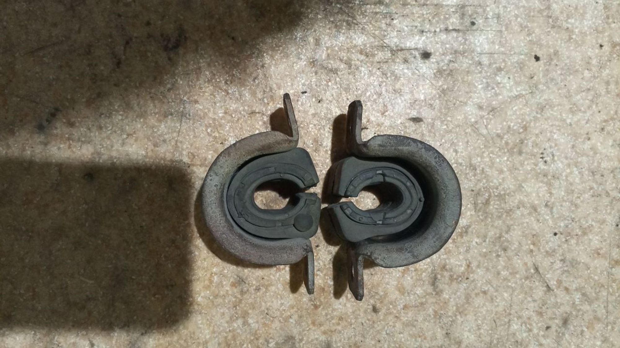 https://ycs.partsauto.market/partsauto-images/thmbs/userImages/7cfef6f3f711b4301ce5946b404c3455/part/37af38cf-559f-41d5-a449-a0f5d049bad2_1734116912398.jpg