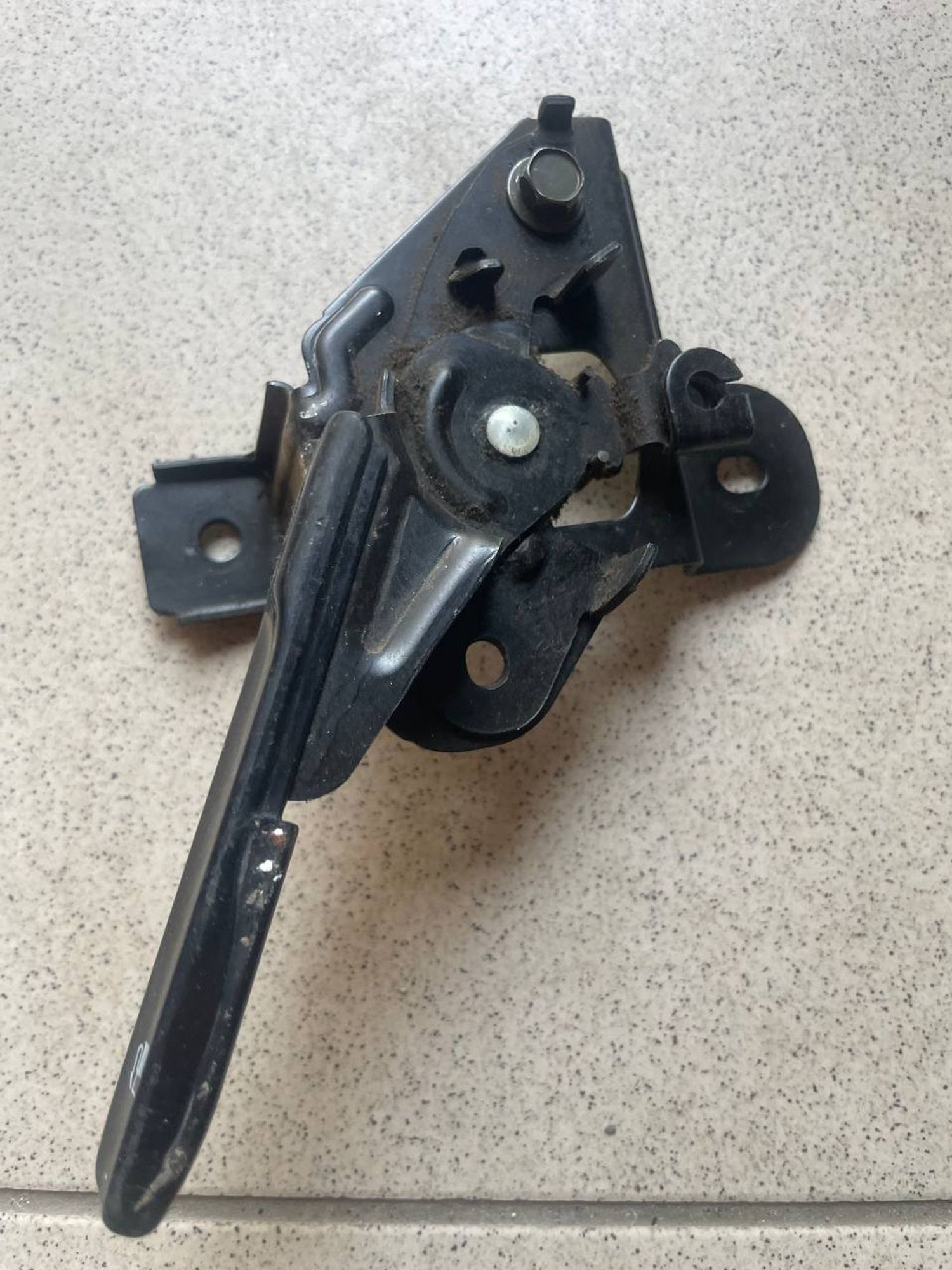 https://ycs.partsauto.market/partsauto-images/thmbs/userImages/7cfef6f3f711b4301ce5946b404c3455/part/388c57aa-dec7-4cc6-b97f-8ee3d4b9a711_1779349374684.jpg