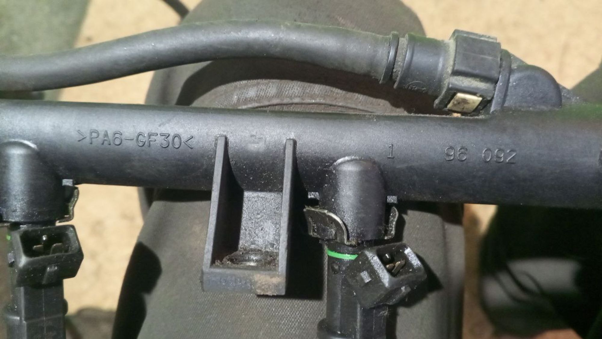 https://ycs.partsauto.market/partsauto-images/thmbs/userImages/7cfef6f3f711b4301ce5946b404c3455/part/39d6dfb3-1033-4d16-85c0-8a2c74873433_1737483531714.jpg
